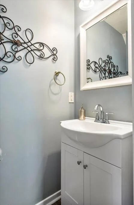 Bathroom in Charming 3-Bedroom Home in Heart of Ashland