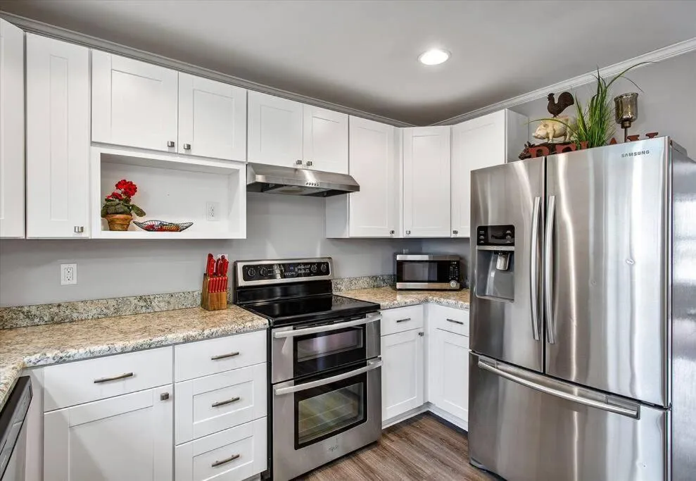 kitchen in Charming 3-Bedroom Home in Heart of Ashland