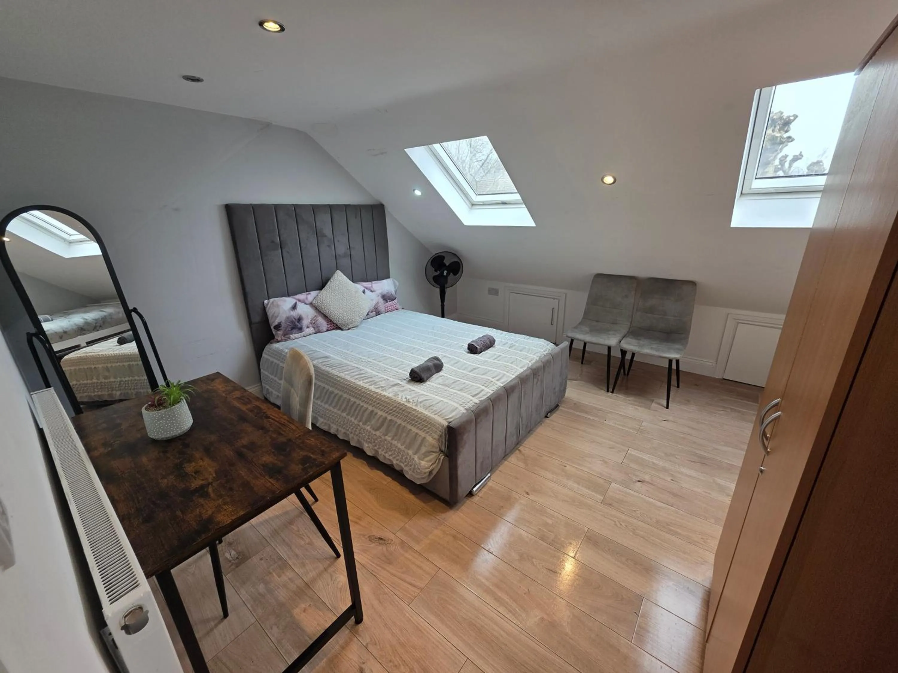 Bed in Comfy Fenia Stay