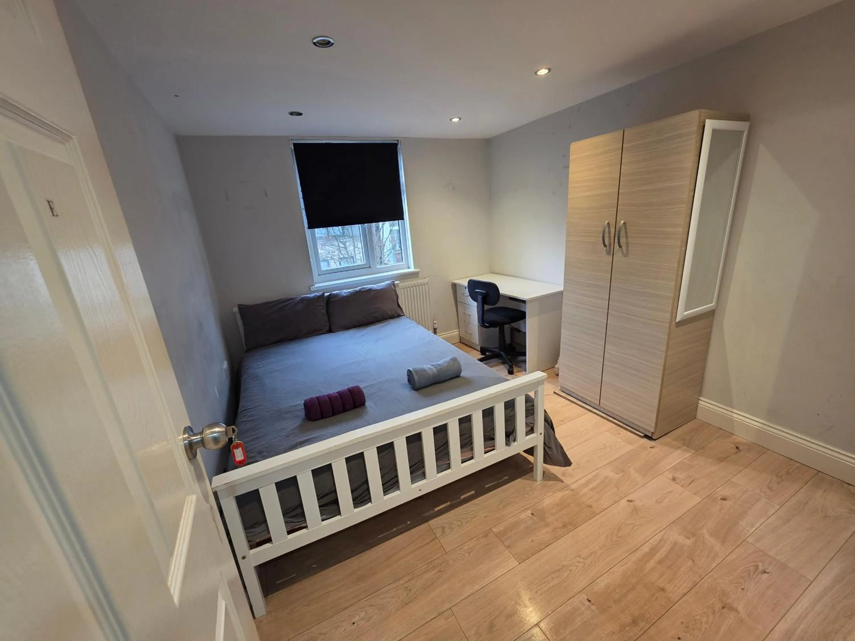 Bed in Comfy Fenia Stay