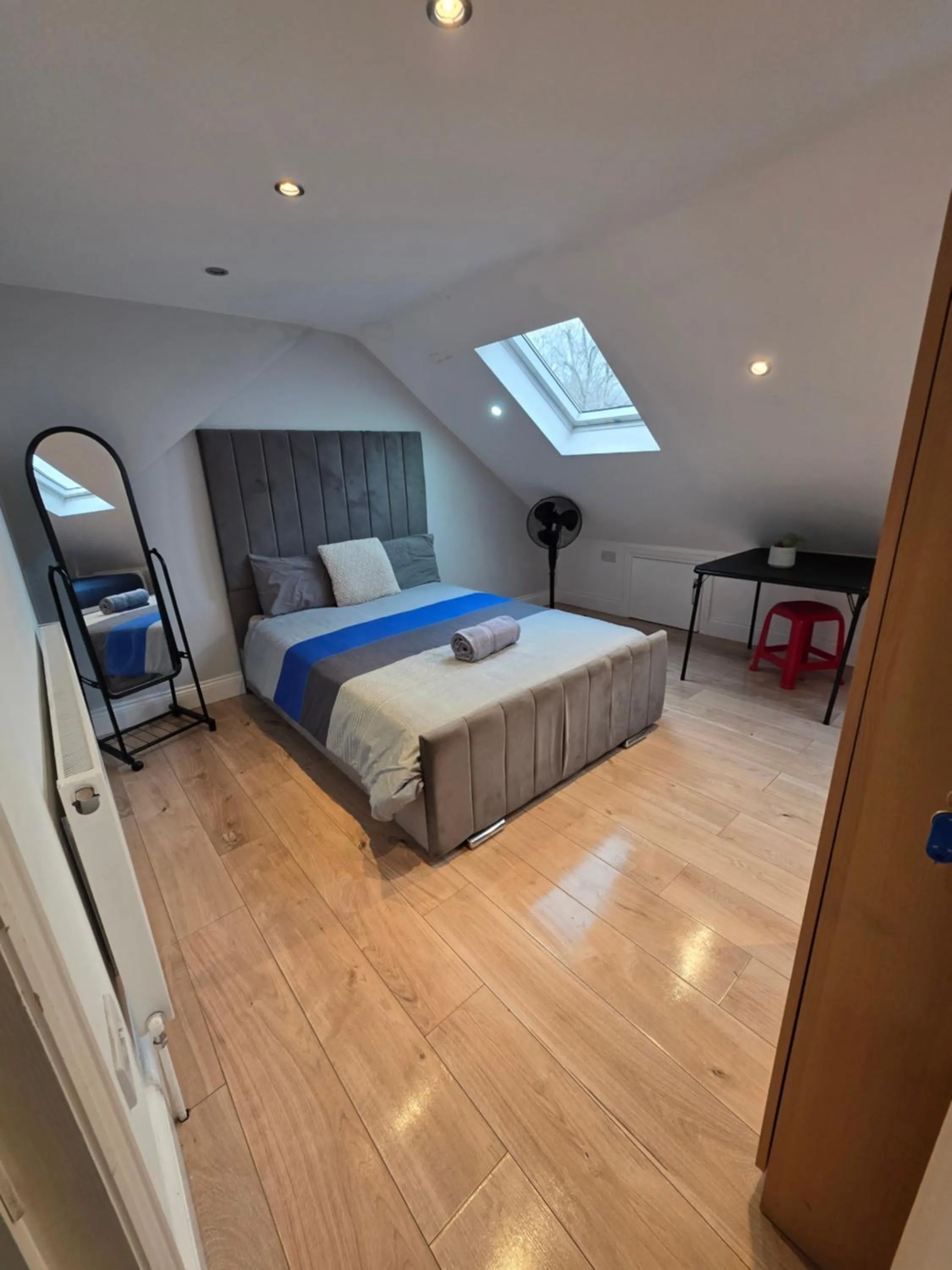 Bed in Comfy Fenia Stay