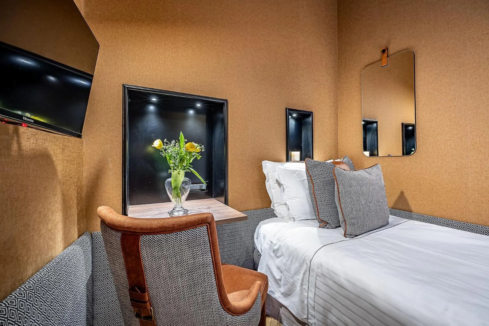 Bedroom, Bed in Hotel Duomo Firenze