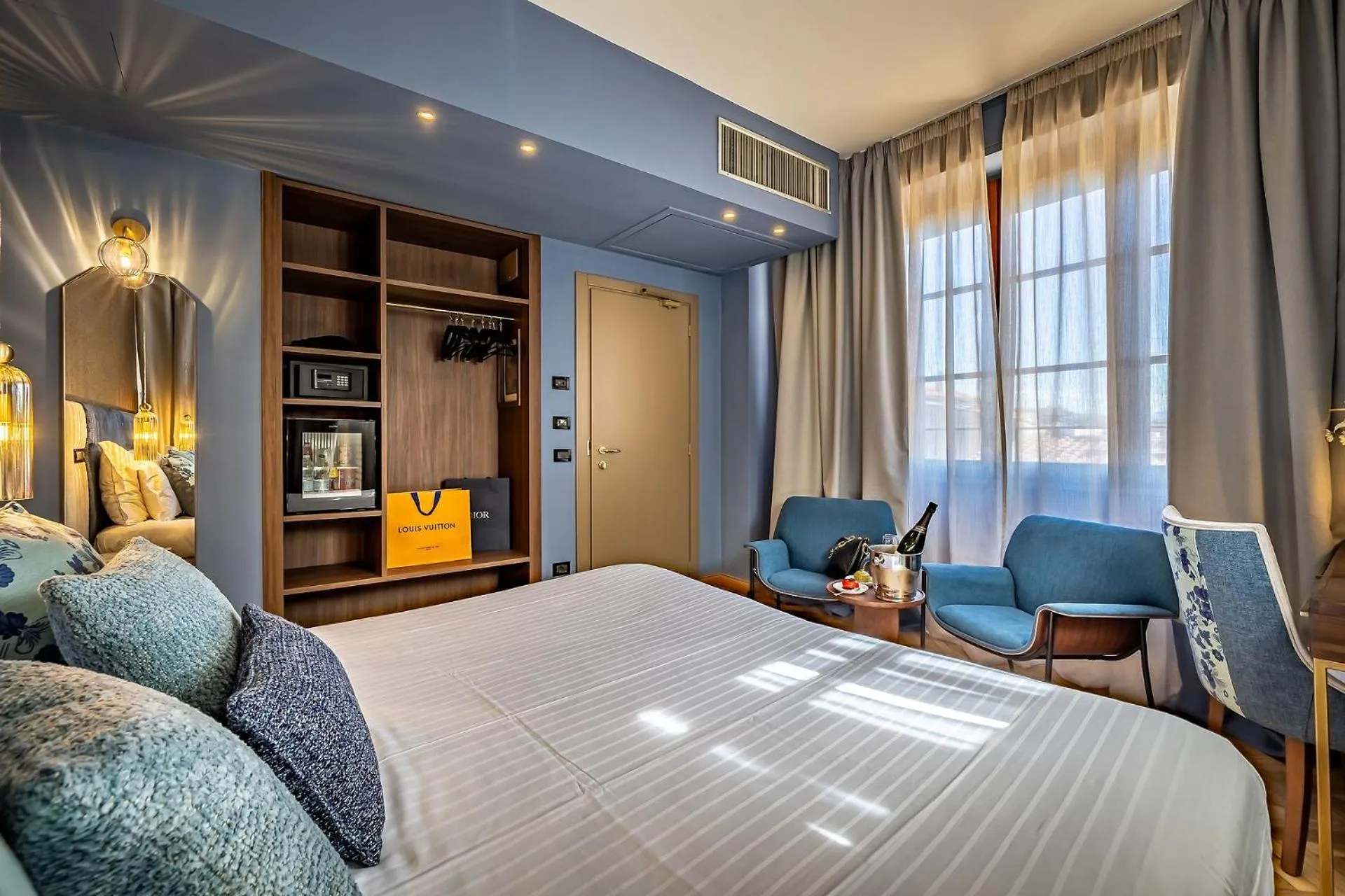 Bedroom, Bed in Hotel Duomo Firenze