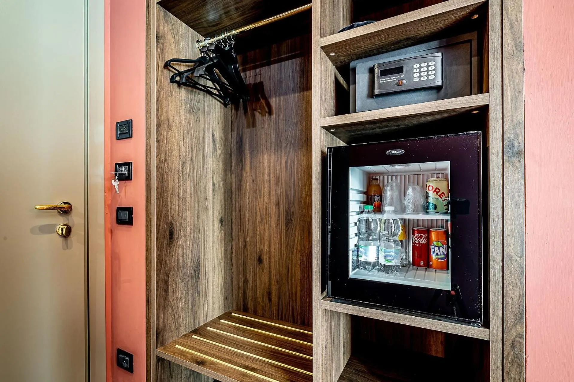 oven in Hotel Duomo Firenze