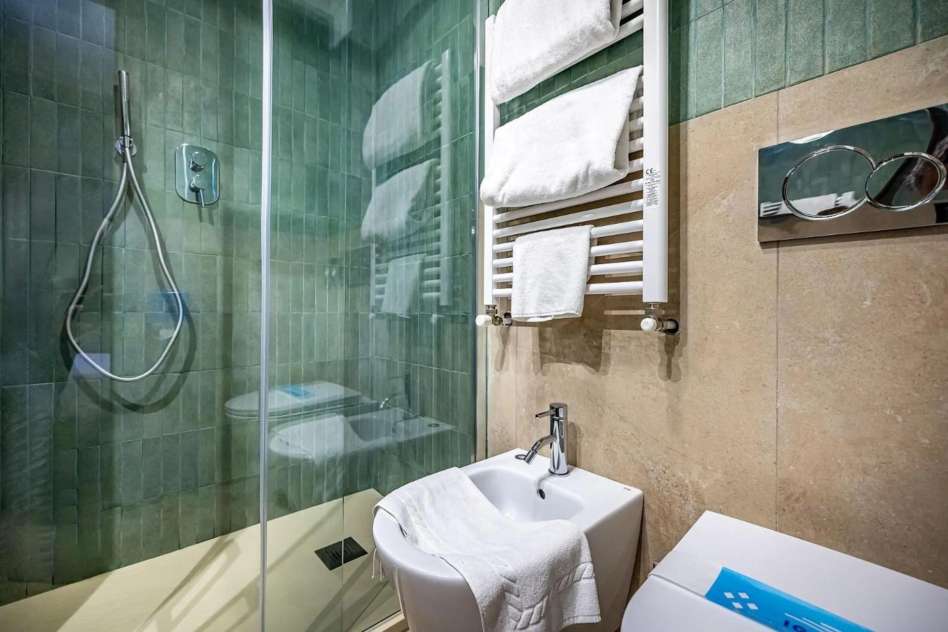 Bathroom in Hotel Duomo Firenze