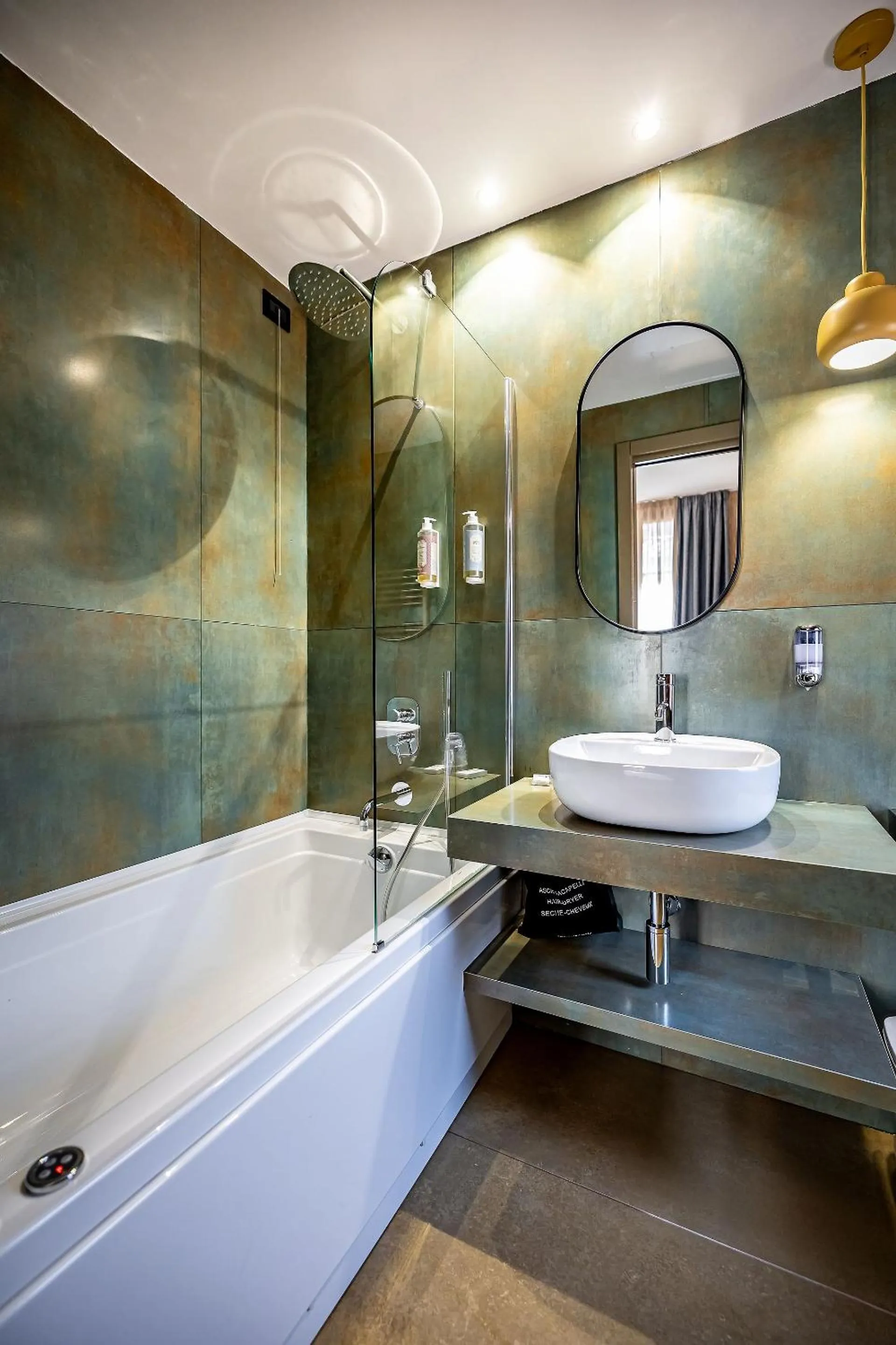 Shower in Hotel Duomo Firenze