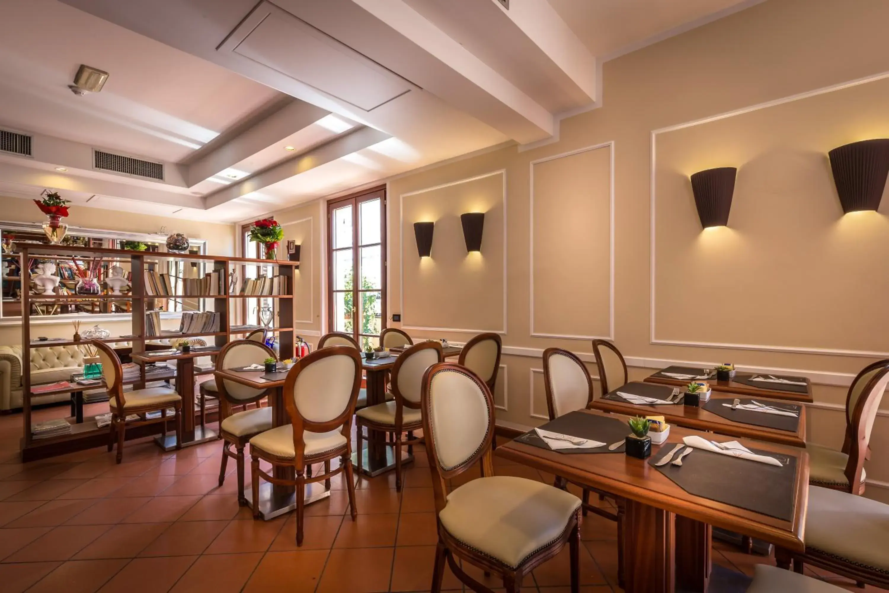 Restaurant/places to eat in Hotel Duomo Firenze Restaurant/places to eat in Hotel Duomo Firenze