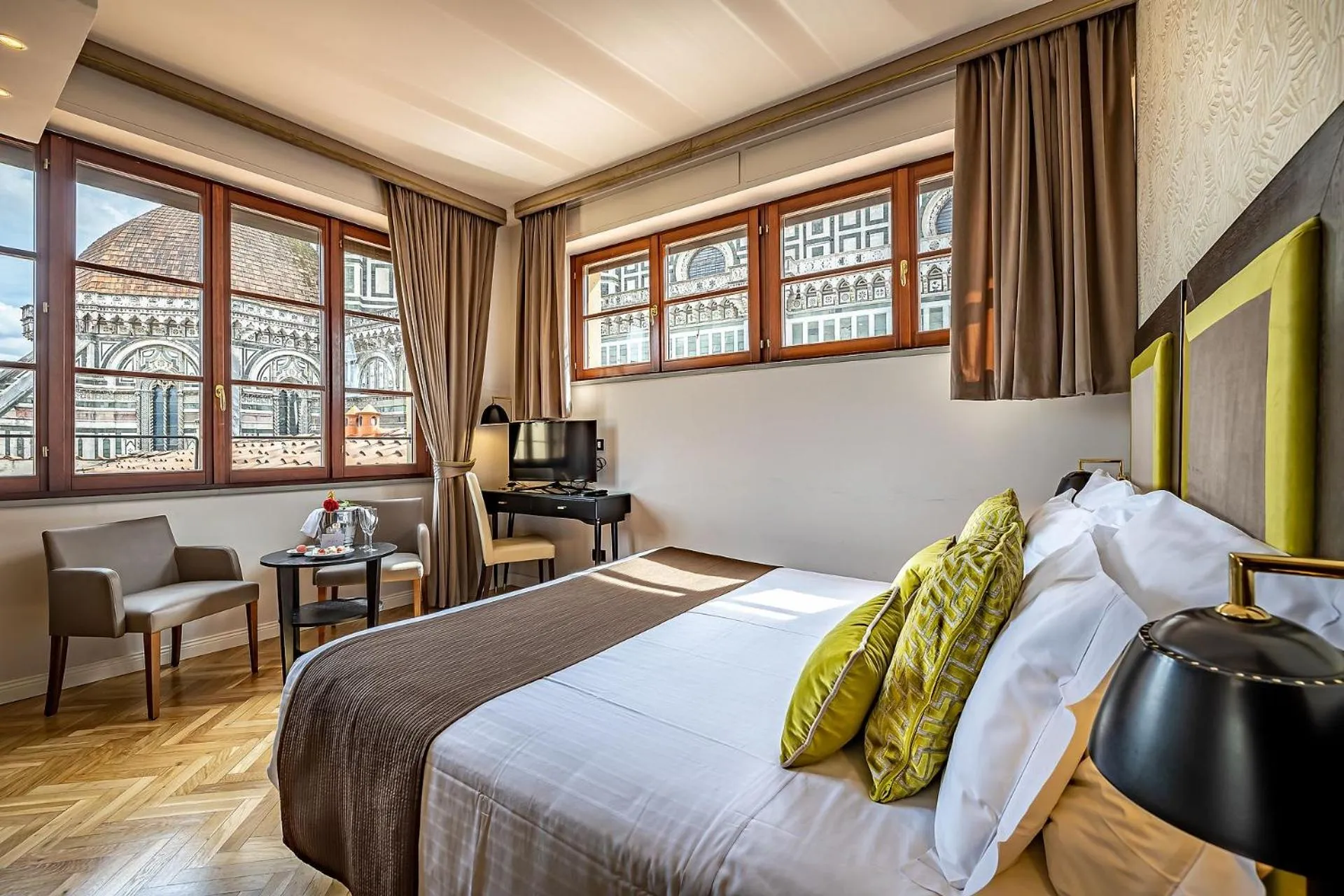 Superior Double or Twin Room in Hotel Duomo Firenze