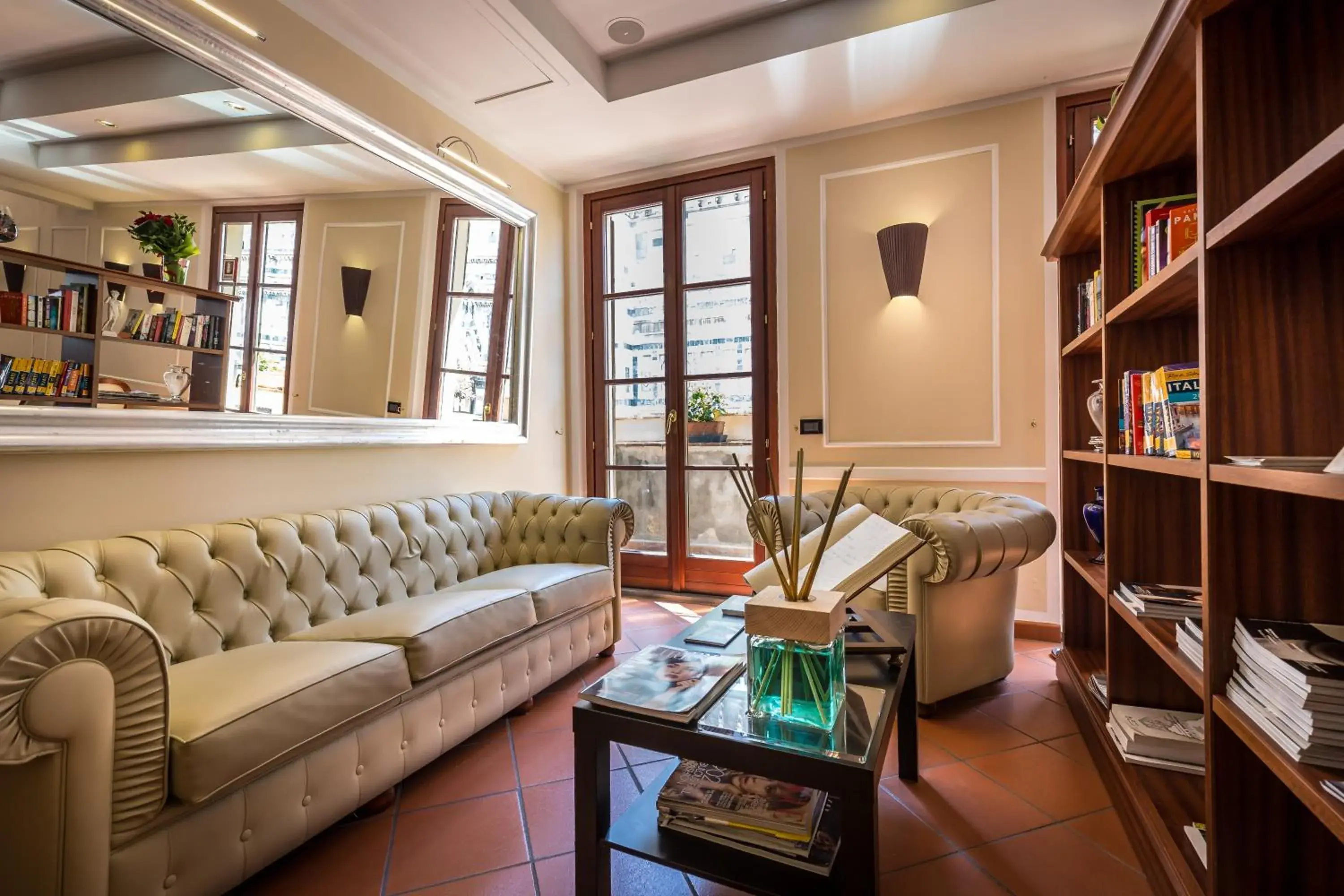 Lobby or reception in Hotel Duomo Firenze Lobby or reception in Hotel Duomo Firenze