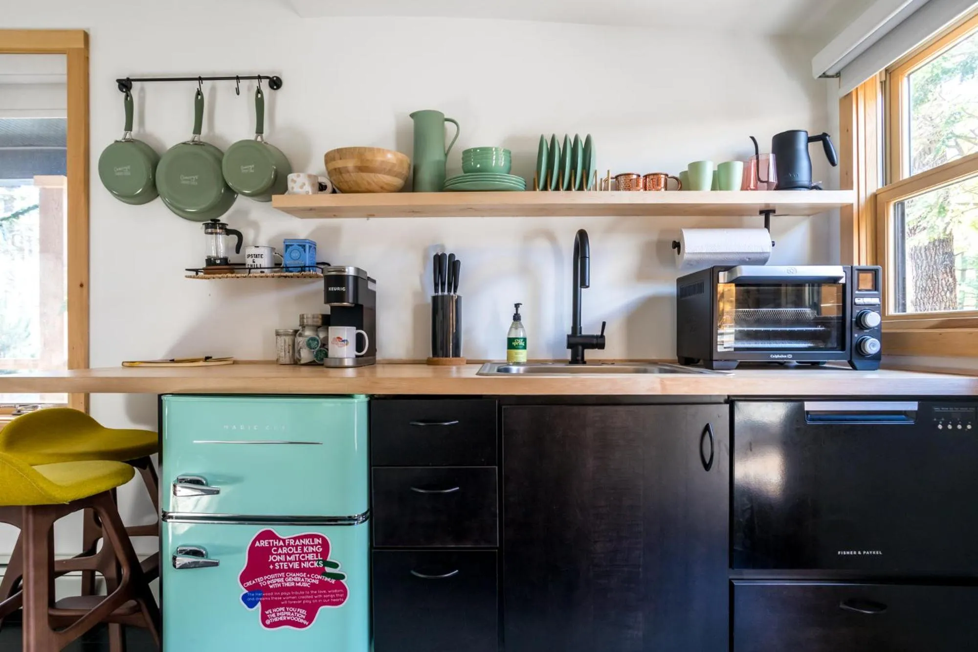 Kitchen or kitchenette in The Herwood Inn