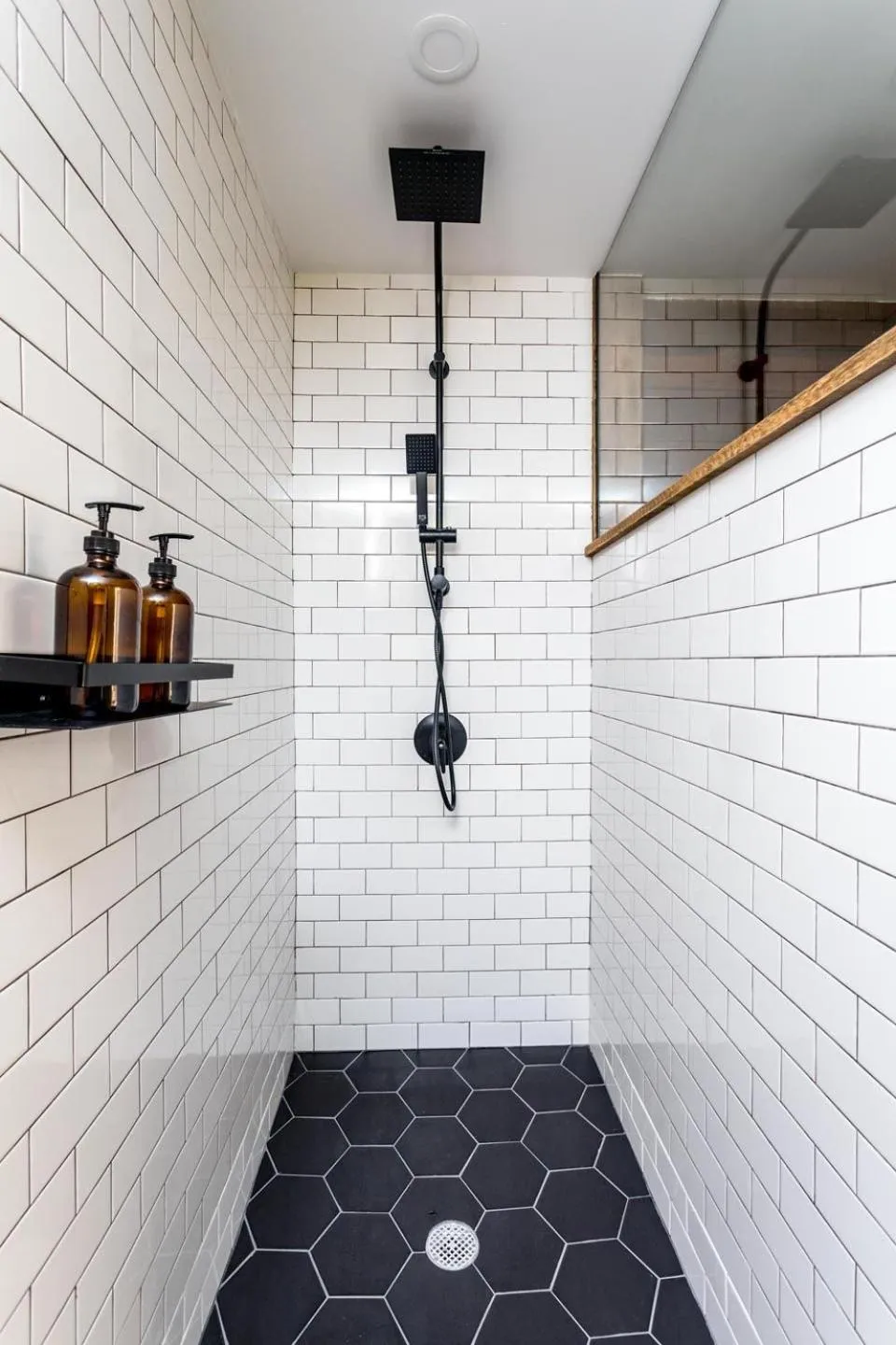 Bathroom in The Herwood Inn