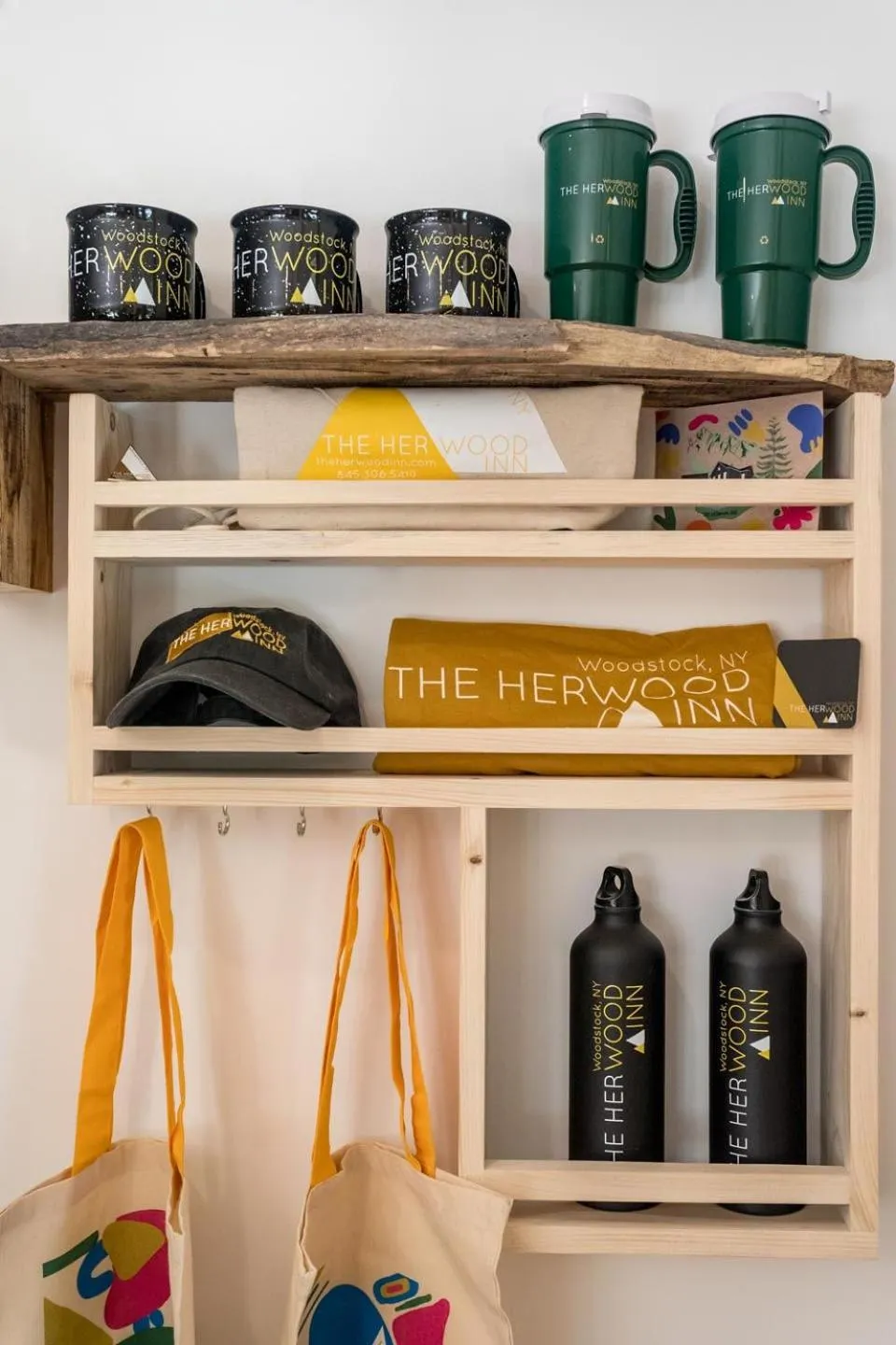 On-site shops in The Herwood Inn