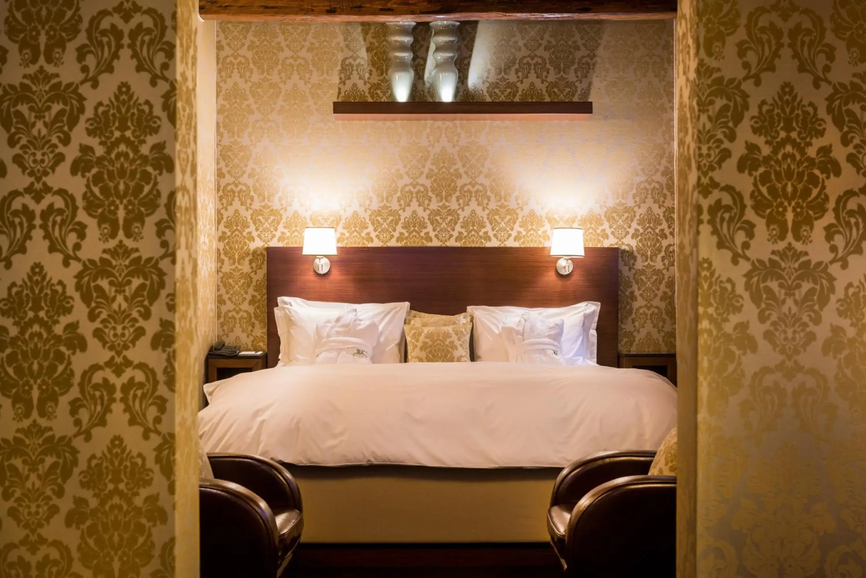 Deluxe Double Room in Ca Maria Adele Deluxe Double Room in Ca Maria Adele