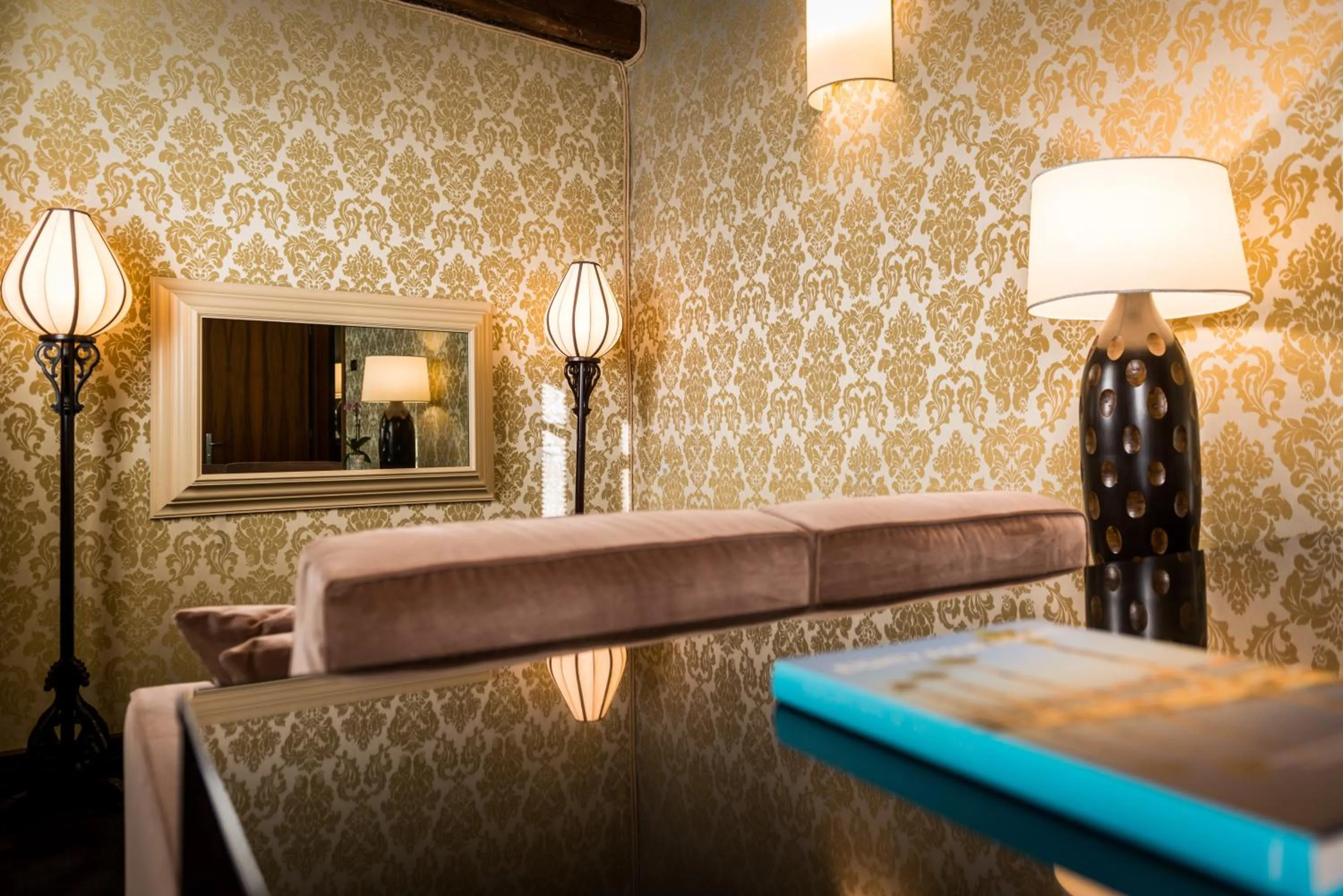 Photo of the whole room, Bed in Ca Maria Adele