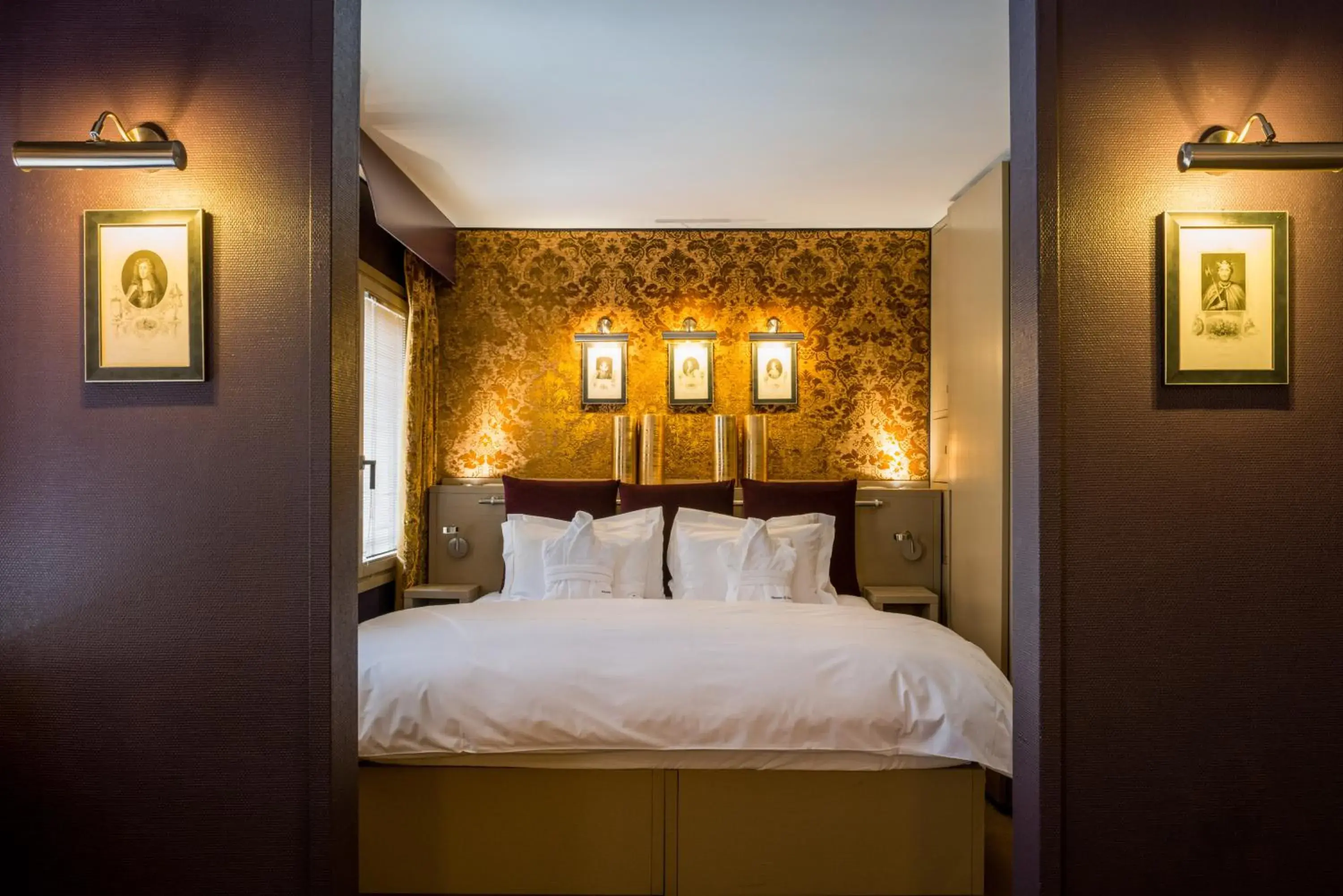 Bed in Ca Maria Adele Bed in Ca Maria Adele