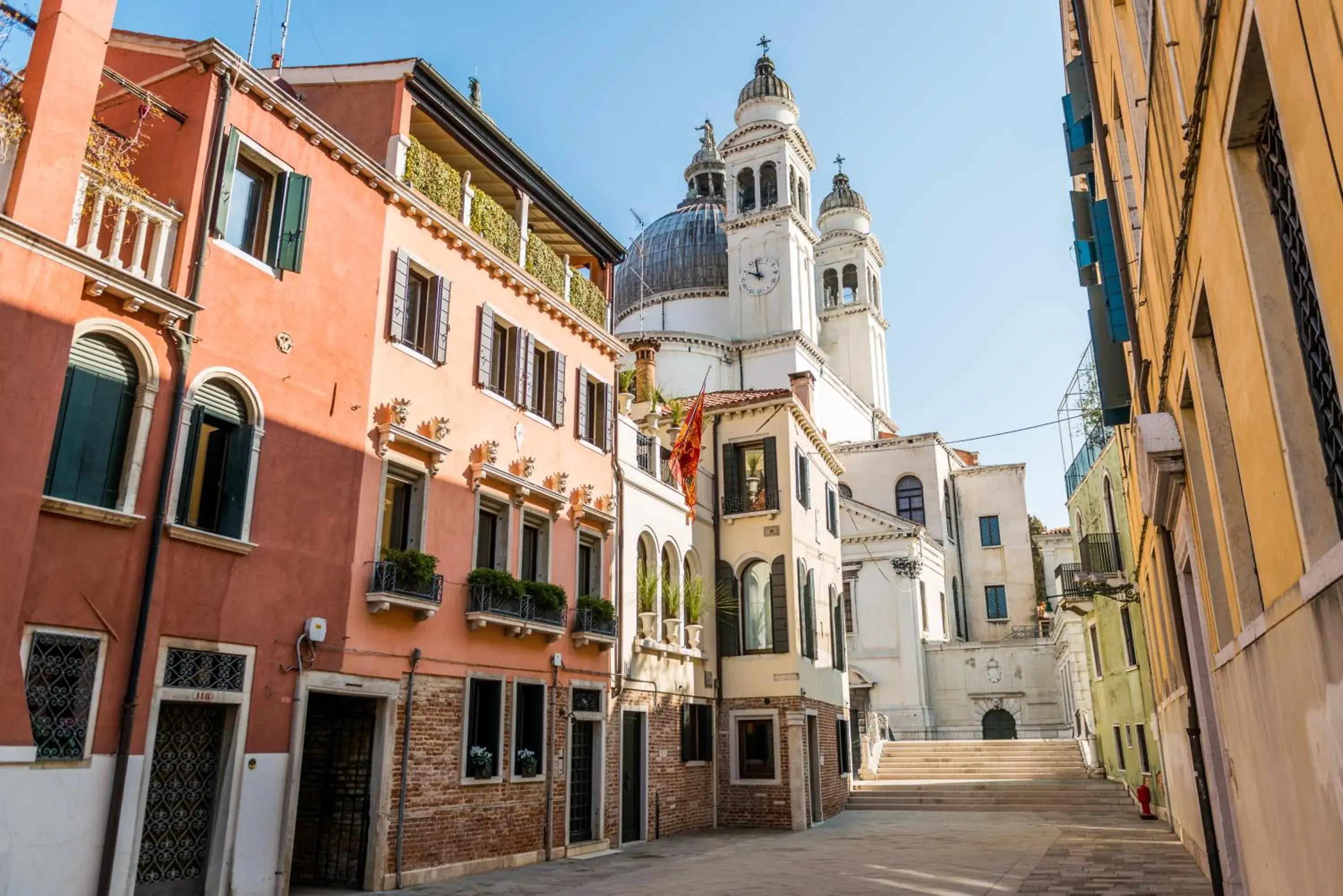 Facade/entrance in Ca Maria Adele Facade/entrance in Ca Maria Adele