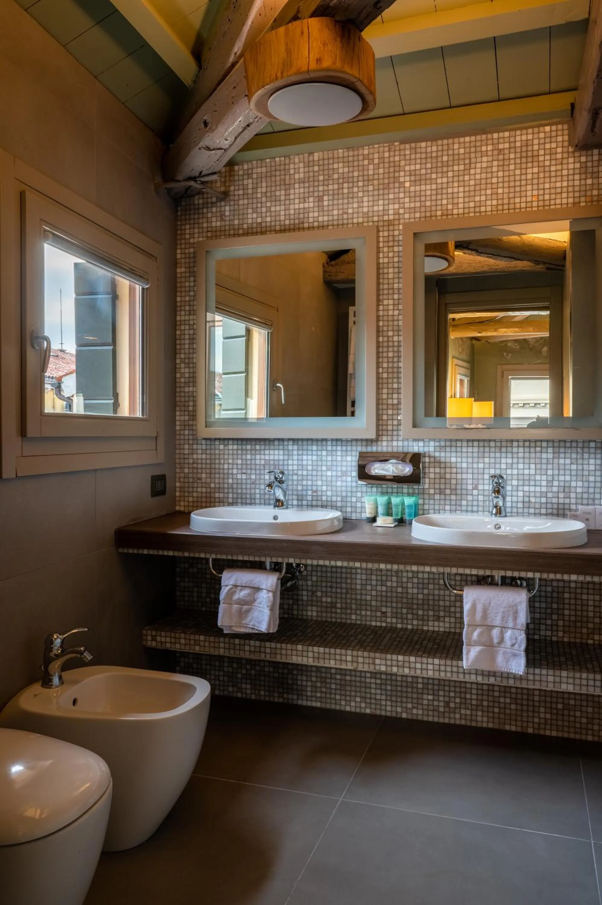 Bathroom in Ca Maria Adele