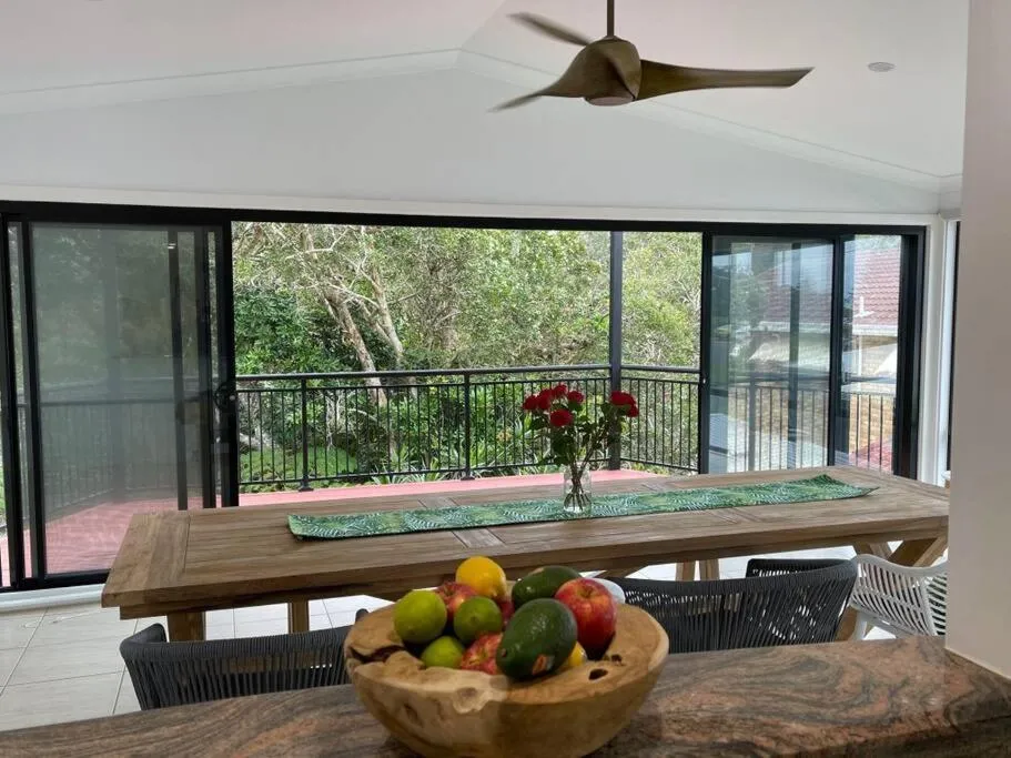 Rainbow Beachhouse - deluxe, pristine location