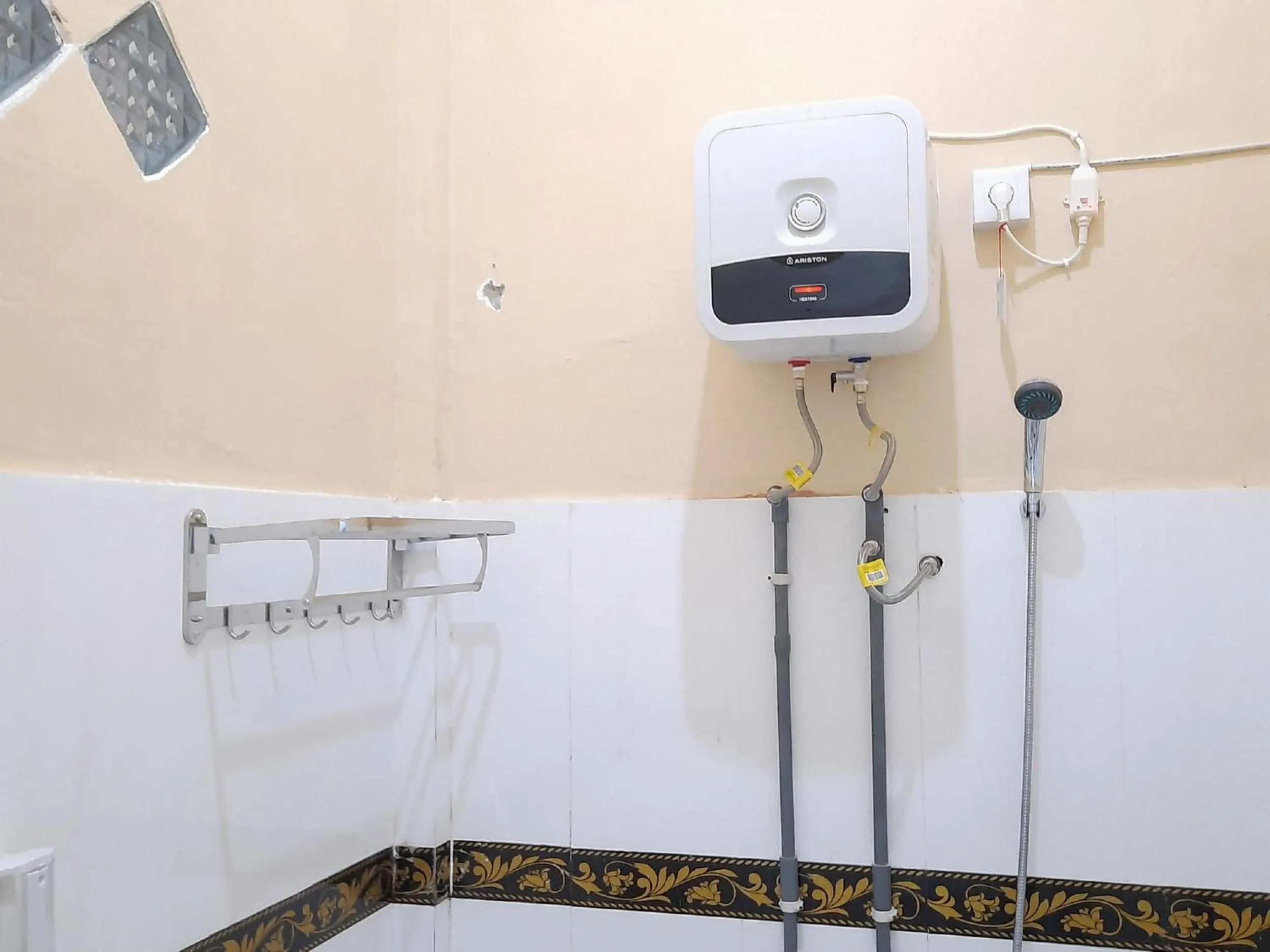 Bathroom in Hotel Berkah Atrama Syariah RedPartner