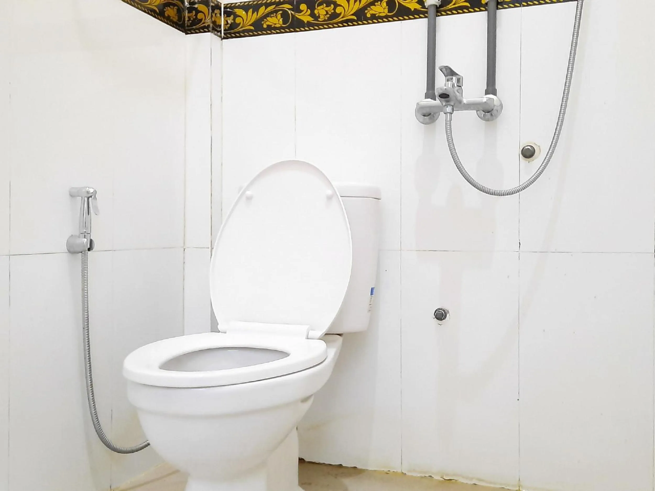 Bathroom in Hotel Berkah Atrama Syariah RedPartner