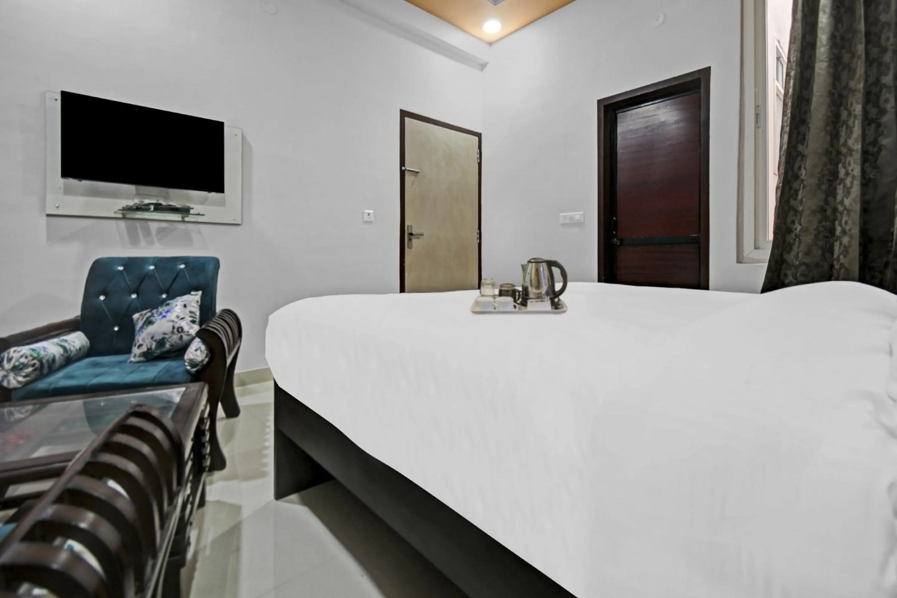 Bedroom, Bed in Collection O High Strret