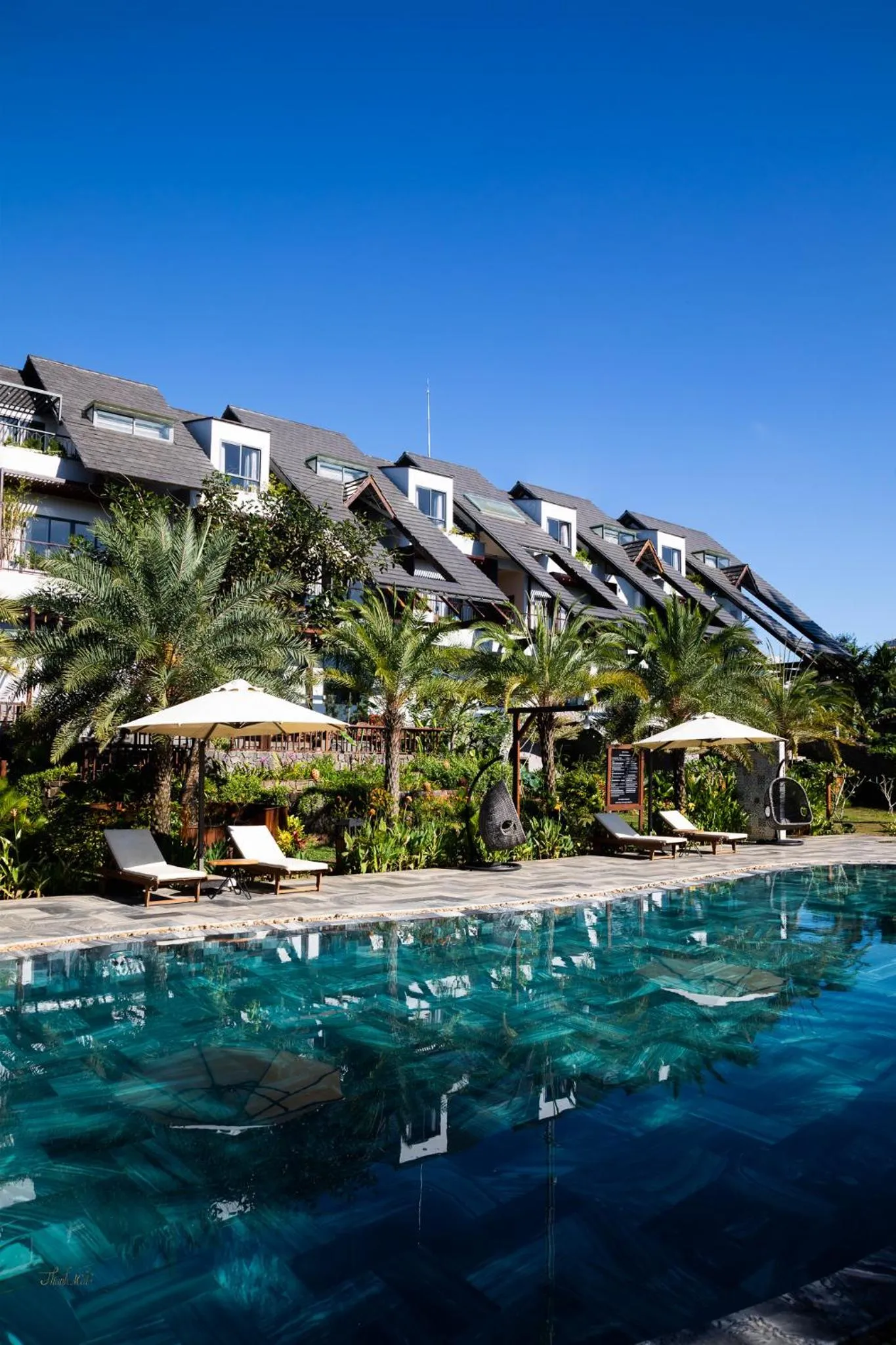 Day in Hami Garden - Authentic & Natural Resort