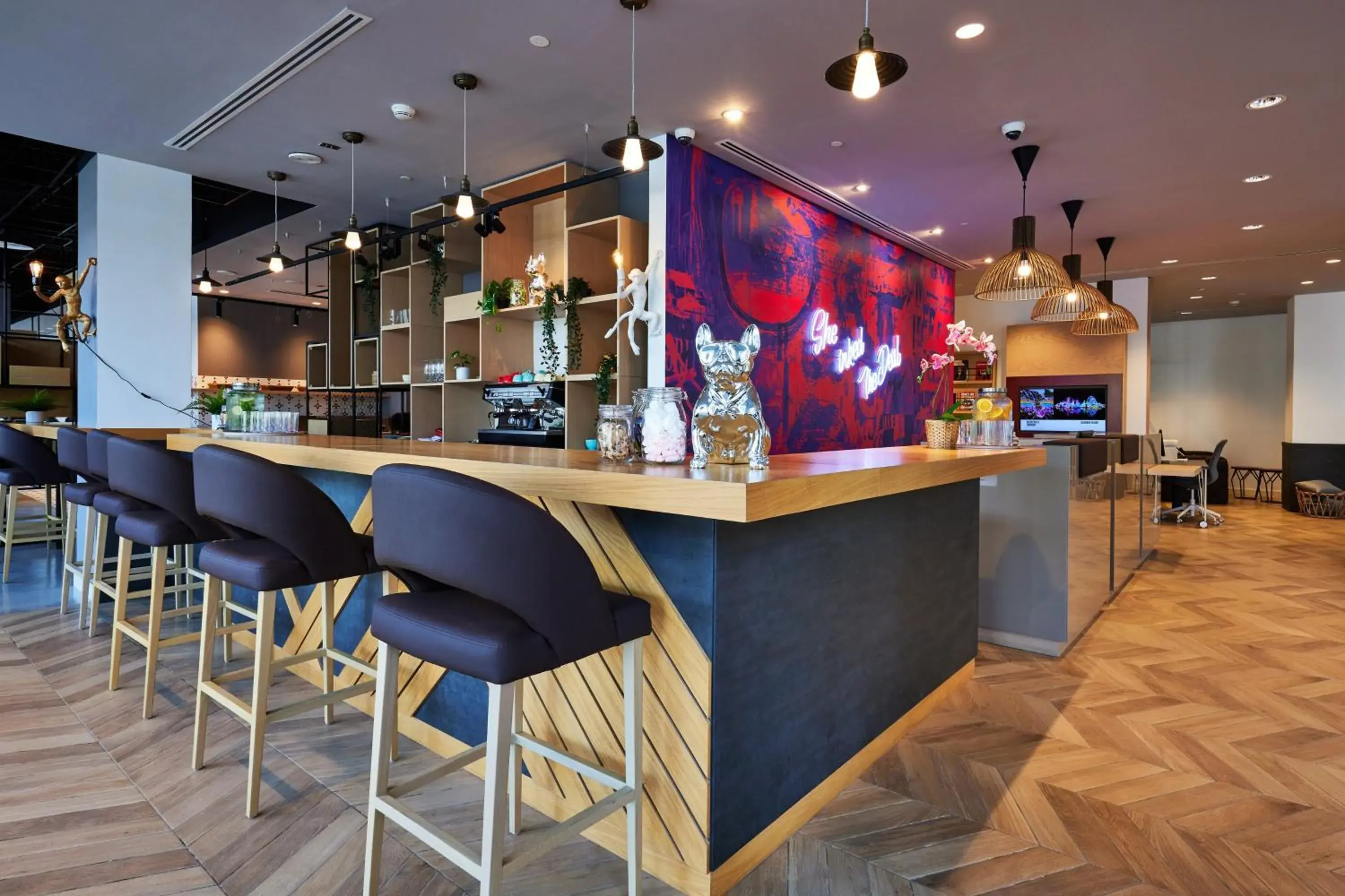 Restaurant/places to eat in Ink Hotel Restaurant/places to eat in Ink Hotel