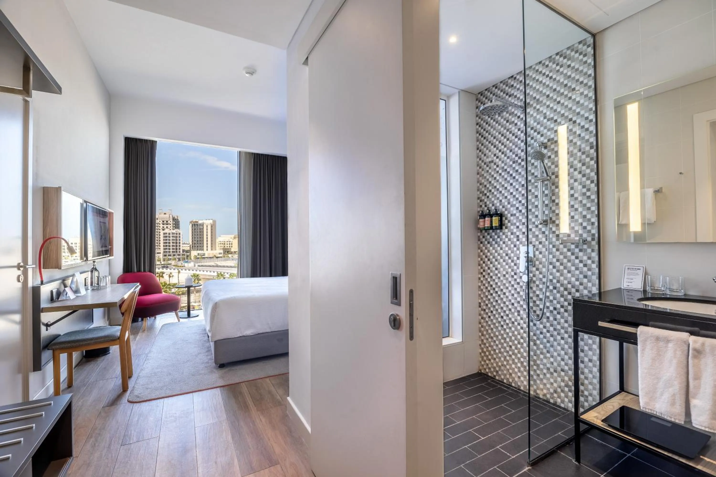 Photo of the whole room, Bed in Ink Hotel