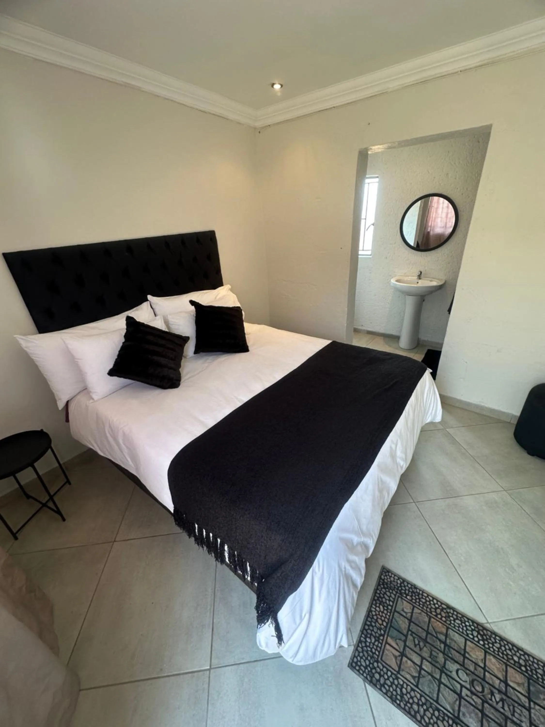Mphagahle B&B