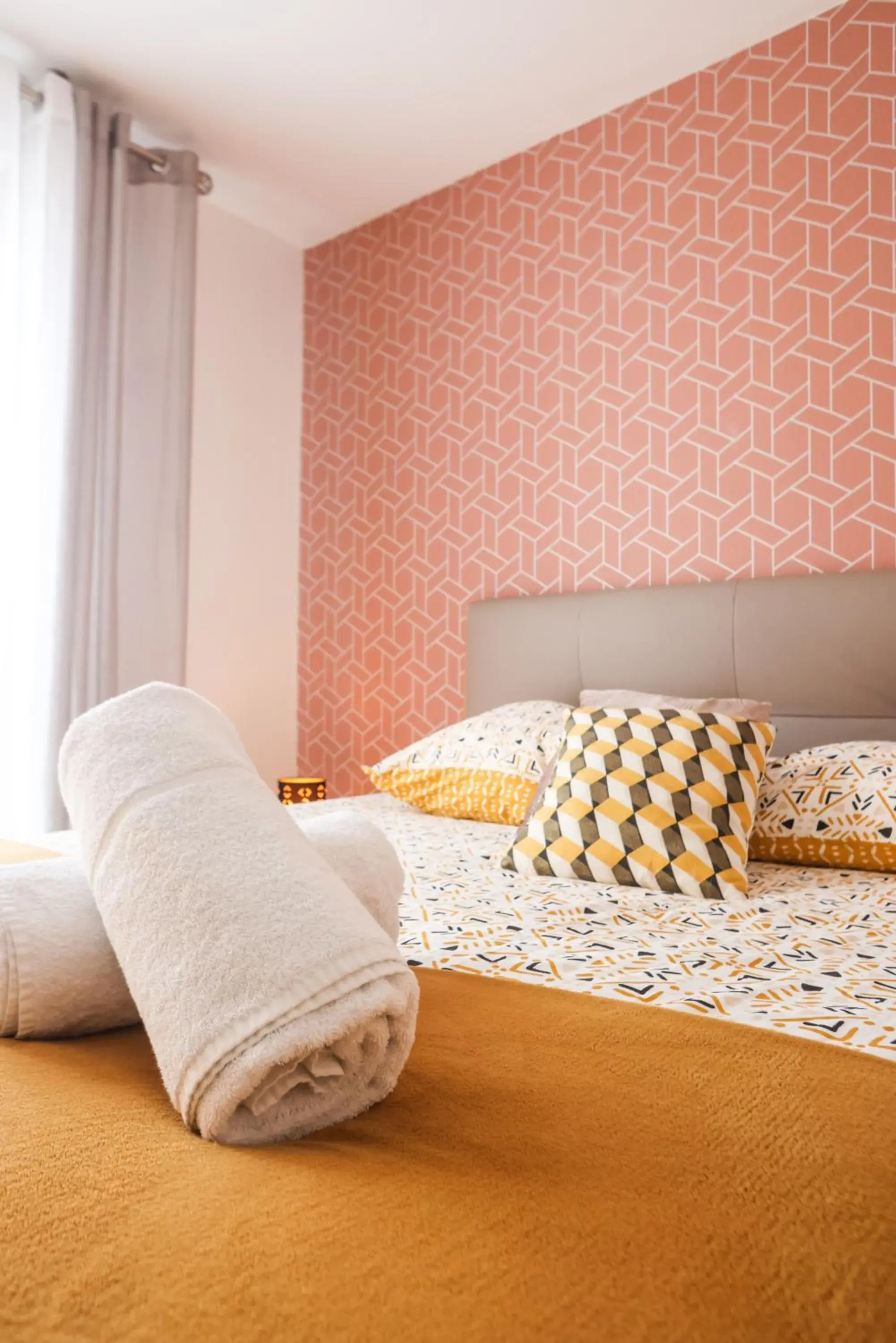 3 Lys Orleans Downtown, free secure parking 3 Lys Orleans Downtown, free secure parking