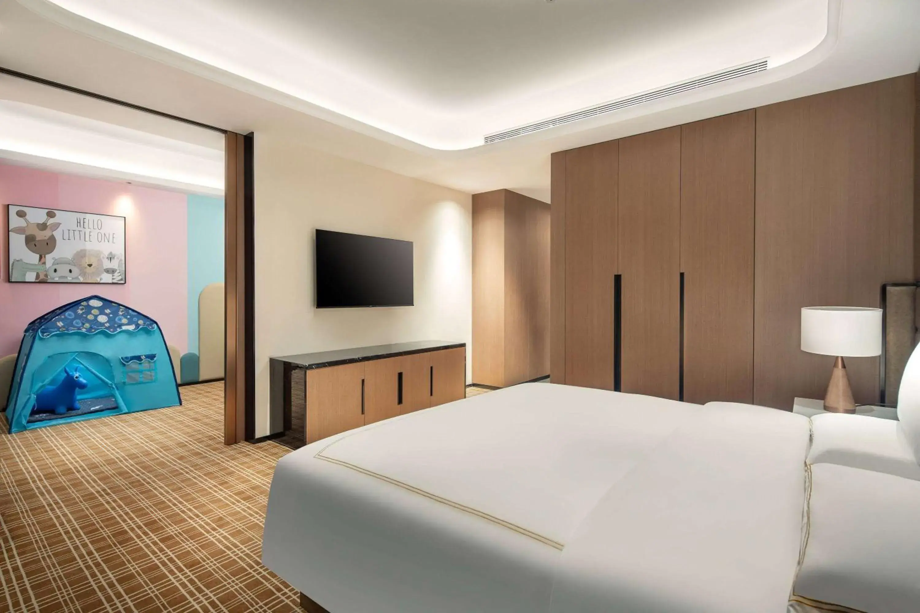 Photo of the whole room, Bed in La Quinta by Wyndham Weifang South Photo of the whole room, Bed in La Quinta by Wyndham Weifang South