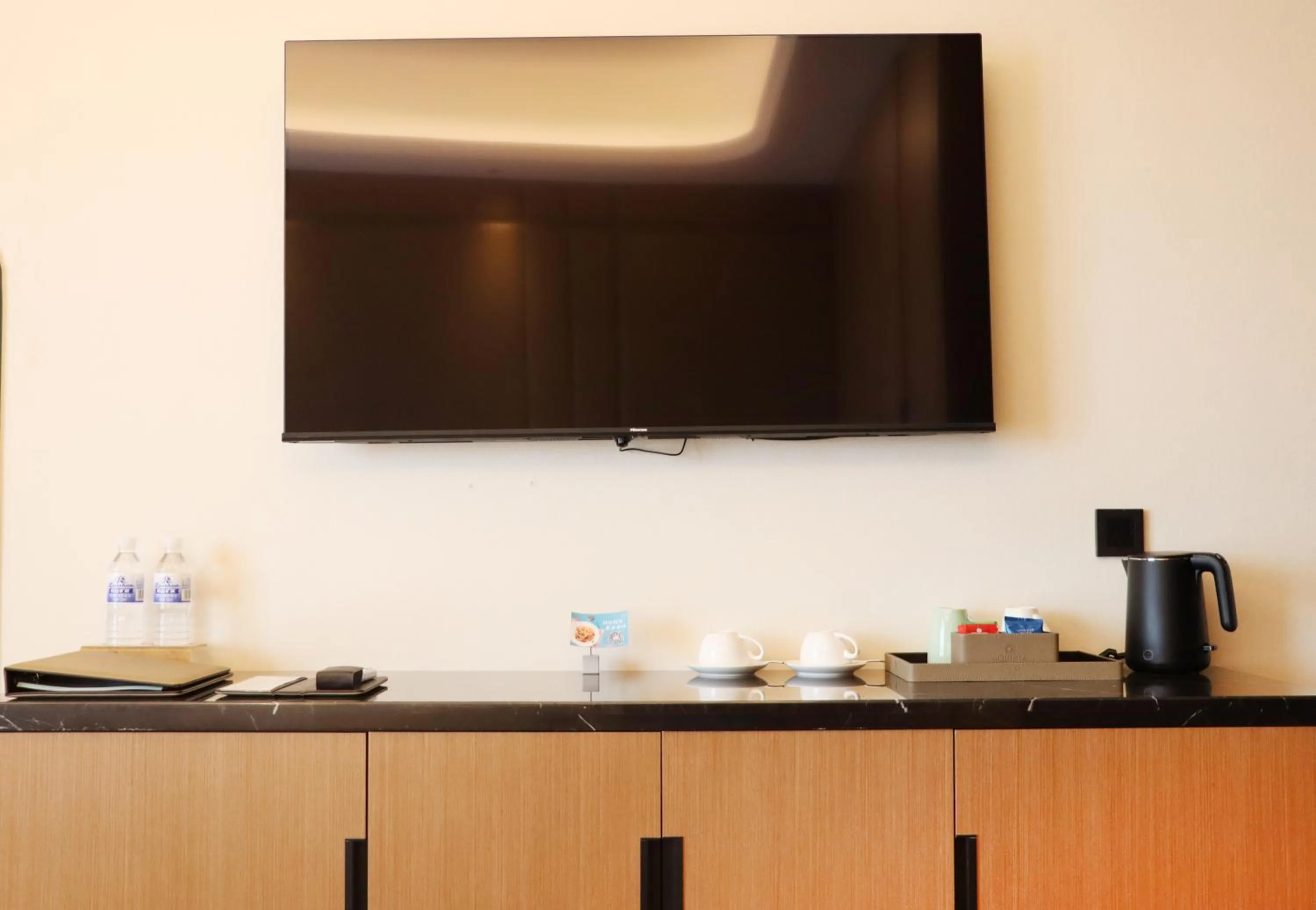 TV and multimedia in La Quinta by Wyndham Weifang South