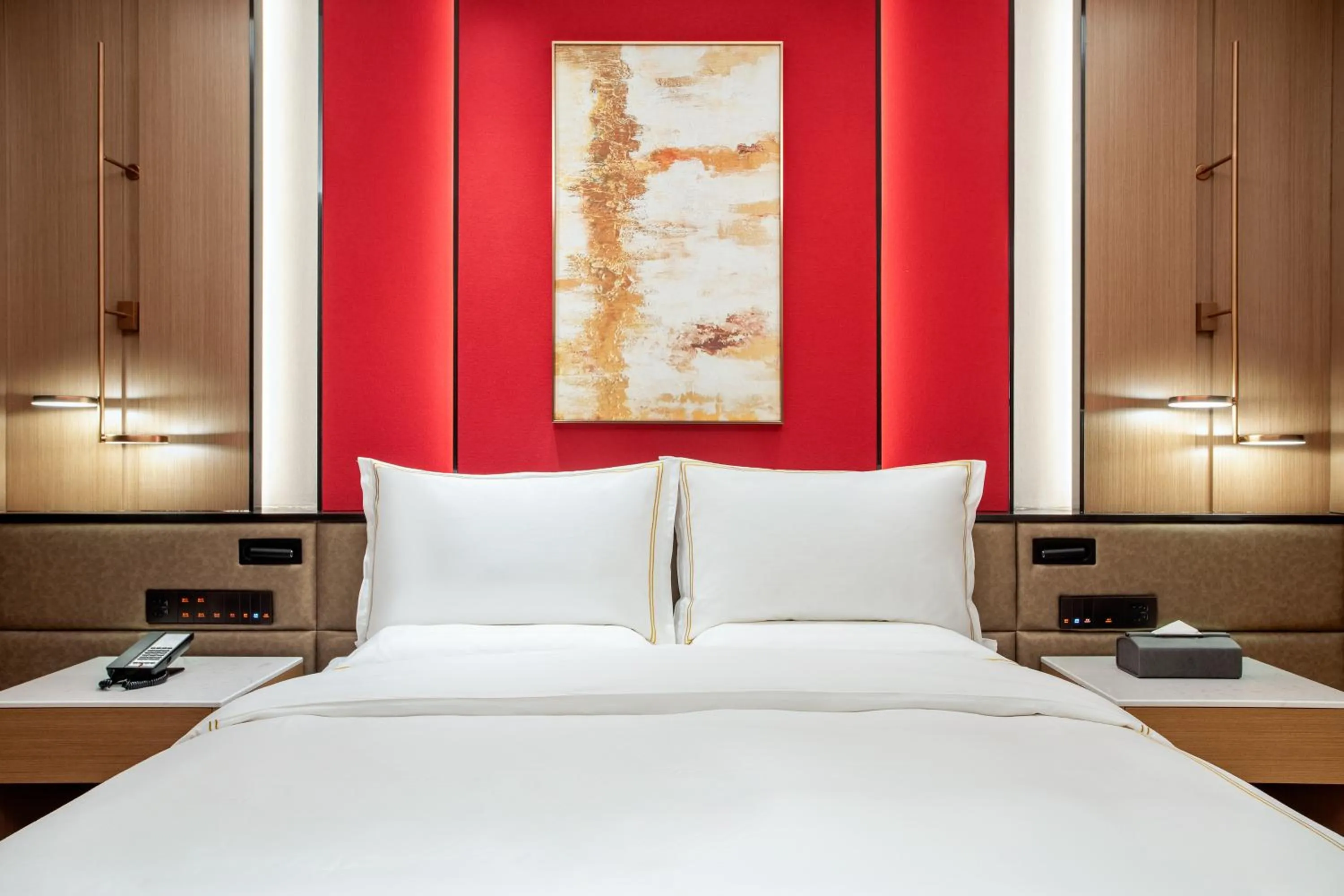 room service, Bed in La Quinta by Wyndham Weifang South