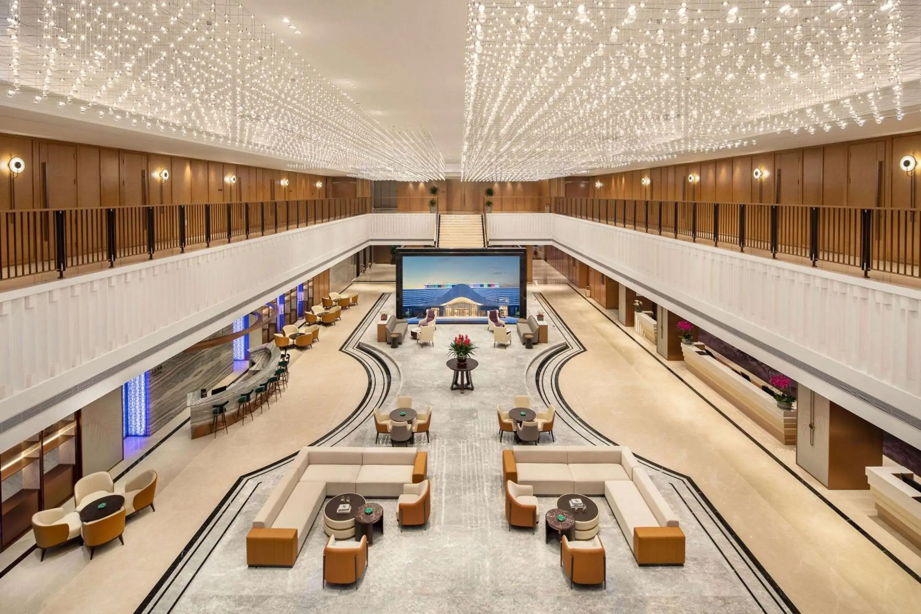 Lobby or reception in La Quinta by Wyndham Weifang South Lobby or reception in La Quinta by Wyndham Weifang South