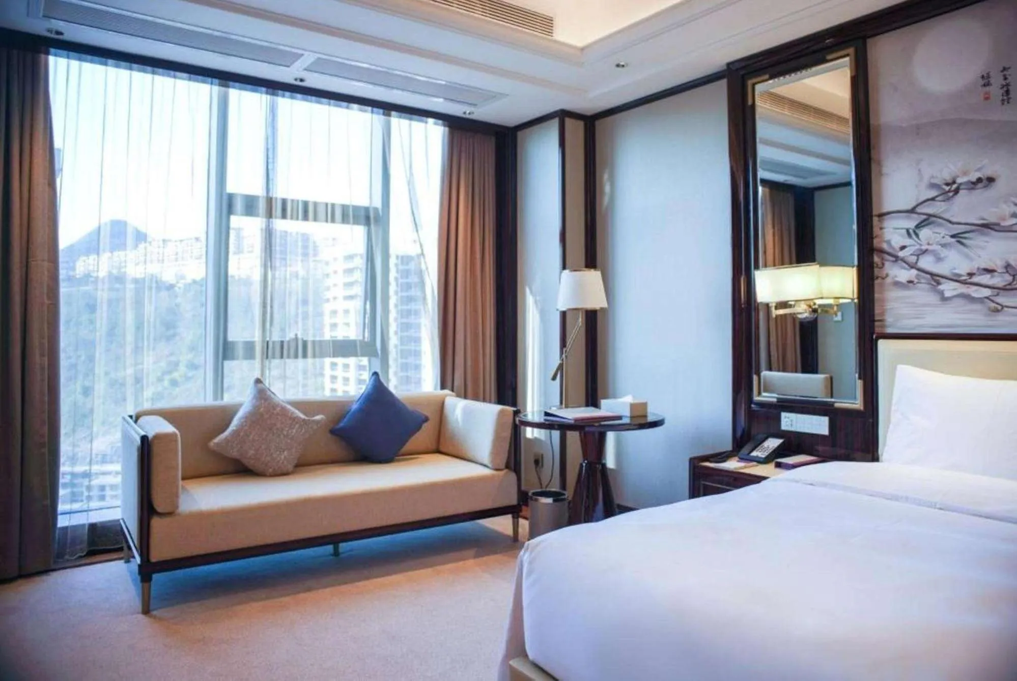 Photo of the whole room in Wyndham Grand Tongren Downtown Hotel