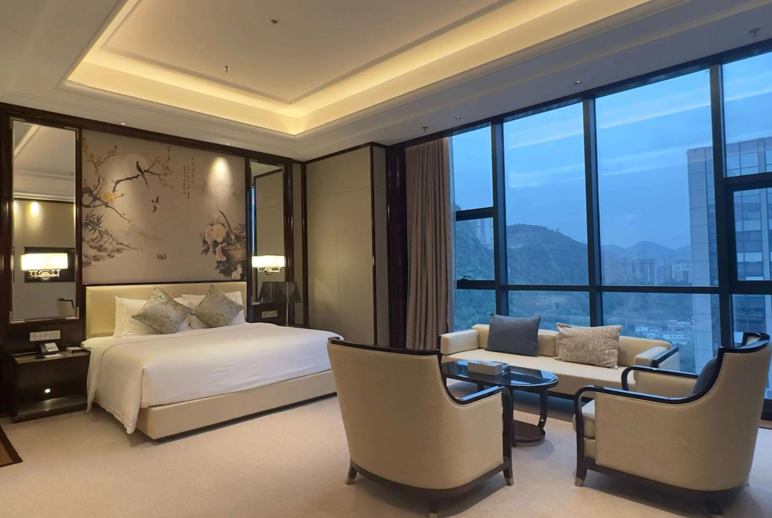 Photo of the whole room in Wyndham Grand Tongren Downtown Hotel