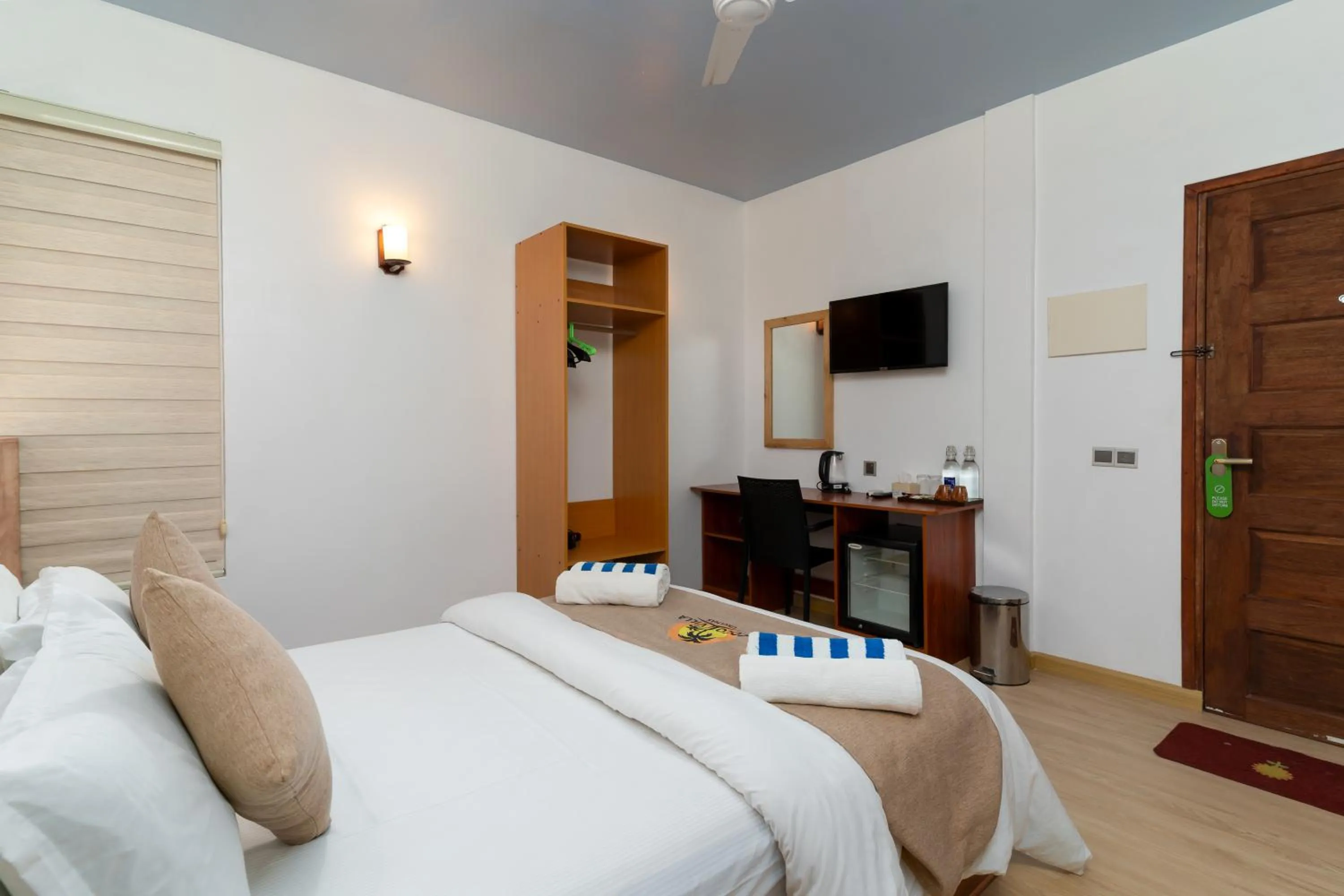 Bed in Coco Ukulhas Villa