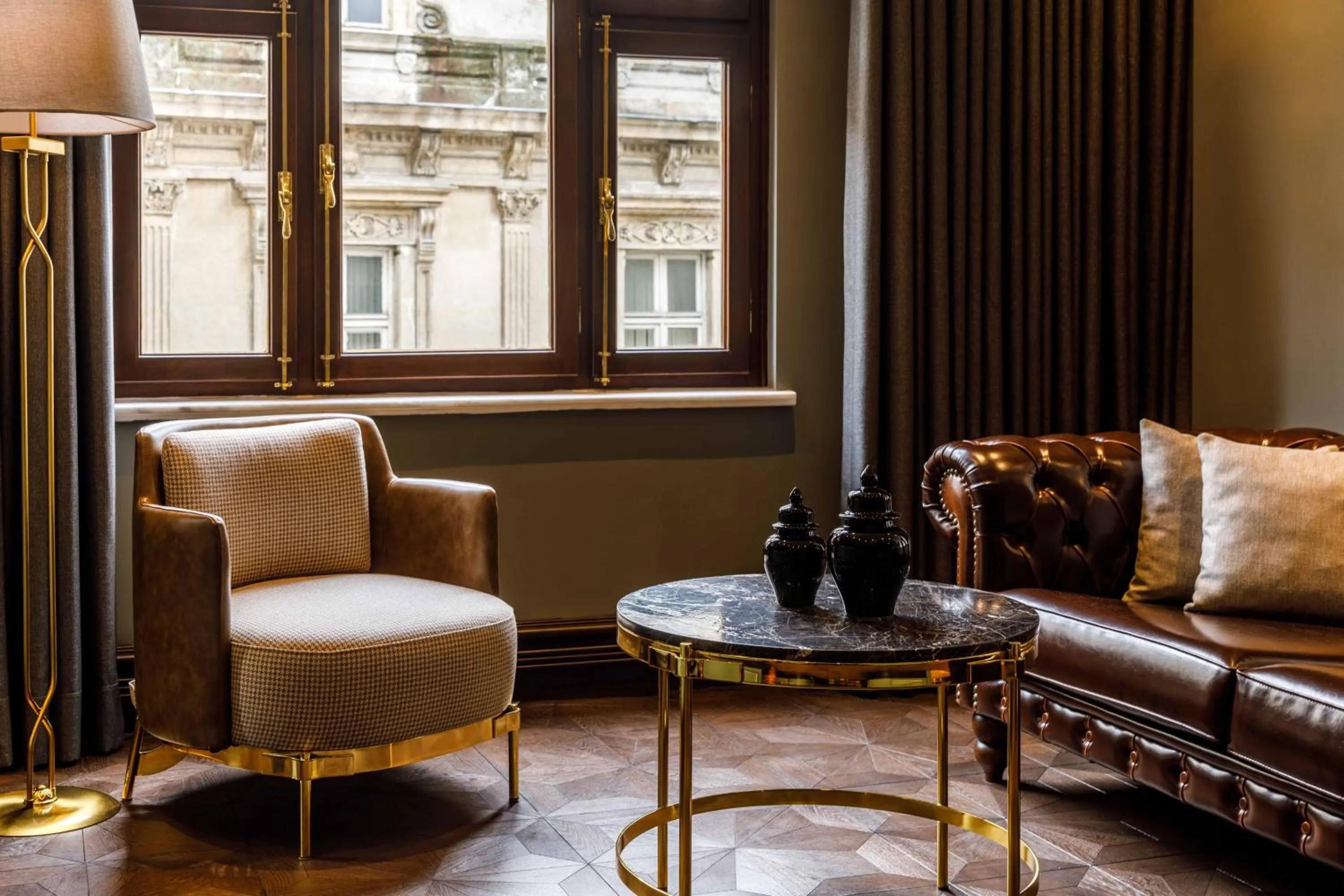 Seating area in Cronton Design Hotel