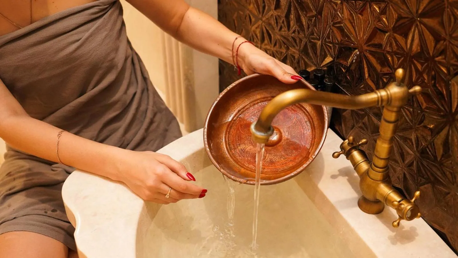 Bathroom in Cronton Design Hotel