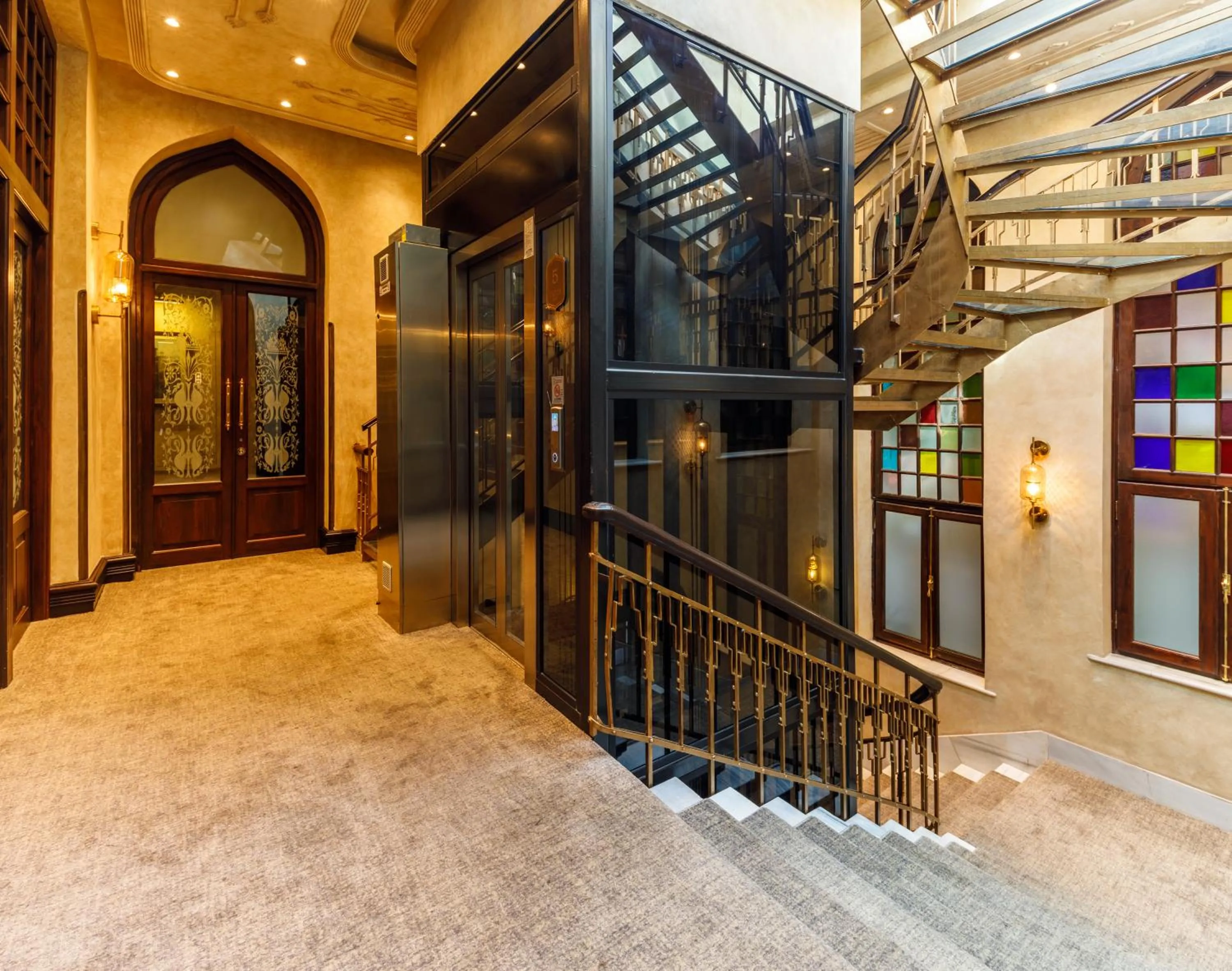 Property building in Cronton Design Hotel