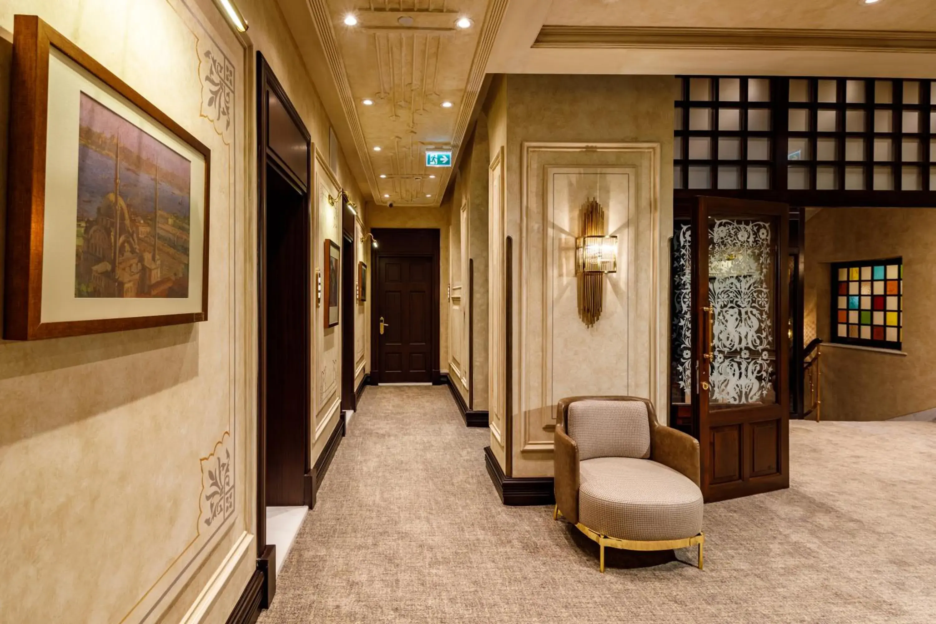 Facade/entrance in Cronton Design Hotel Facade/entrance in Cronton Design Hotel