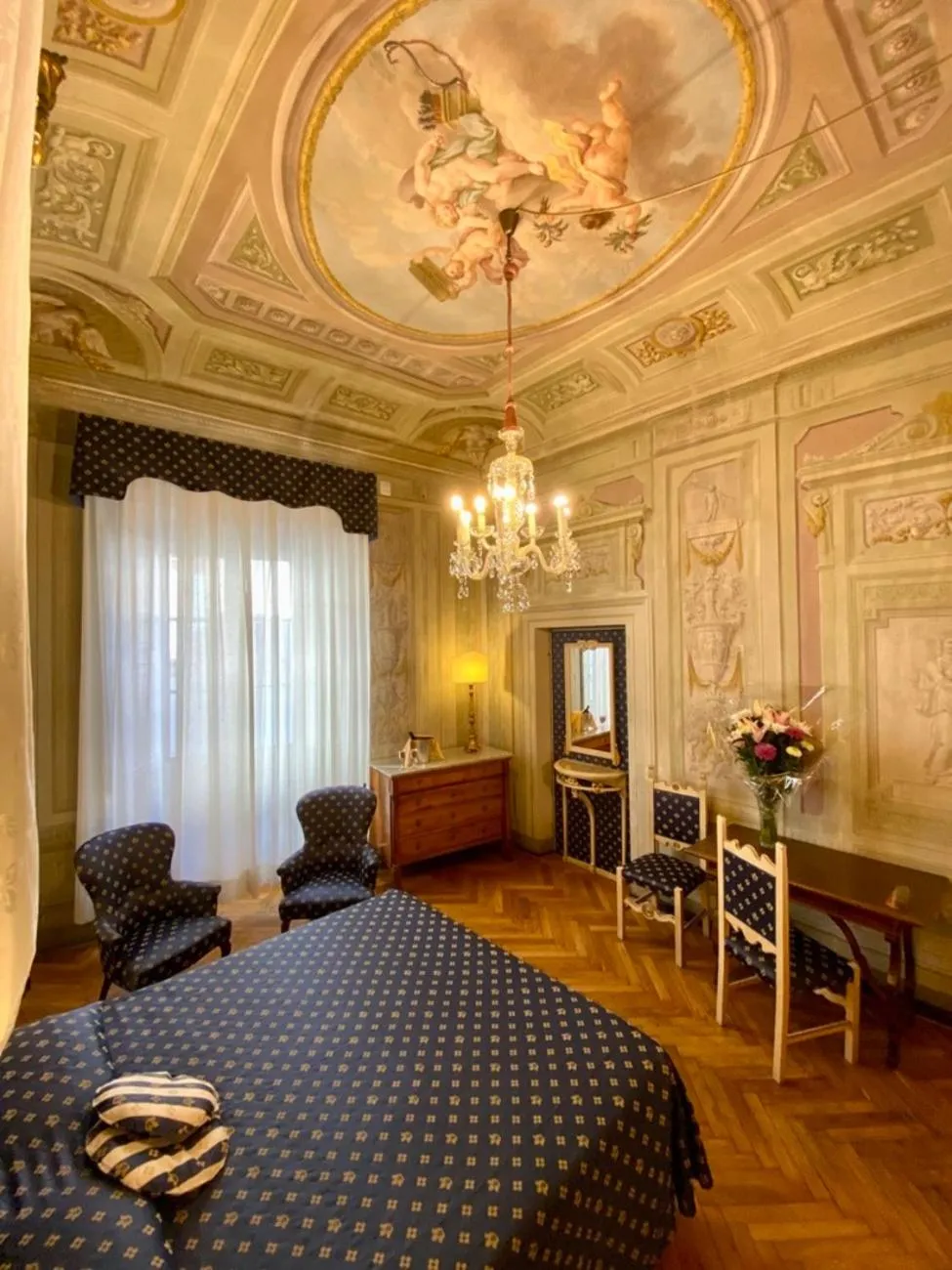 Photo of the whole room, Bed in Hotel Martelli