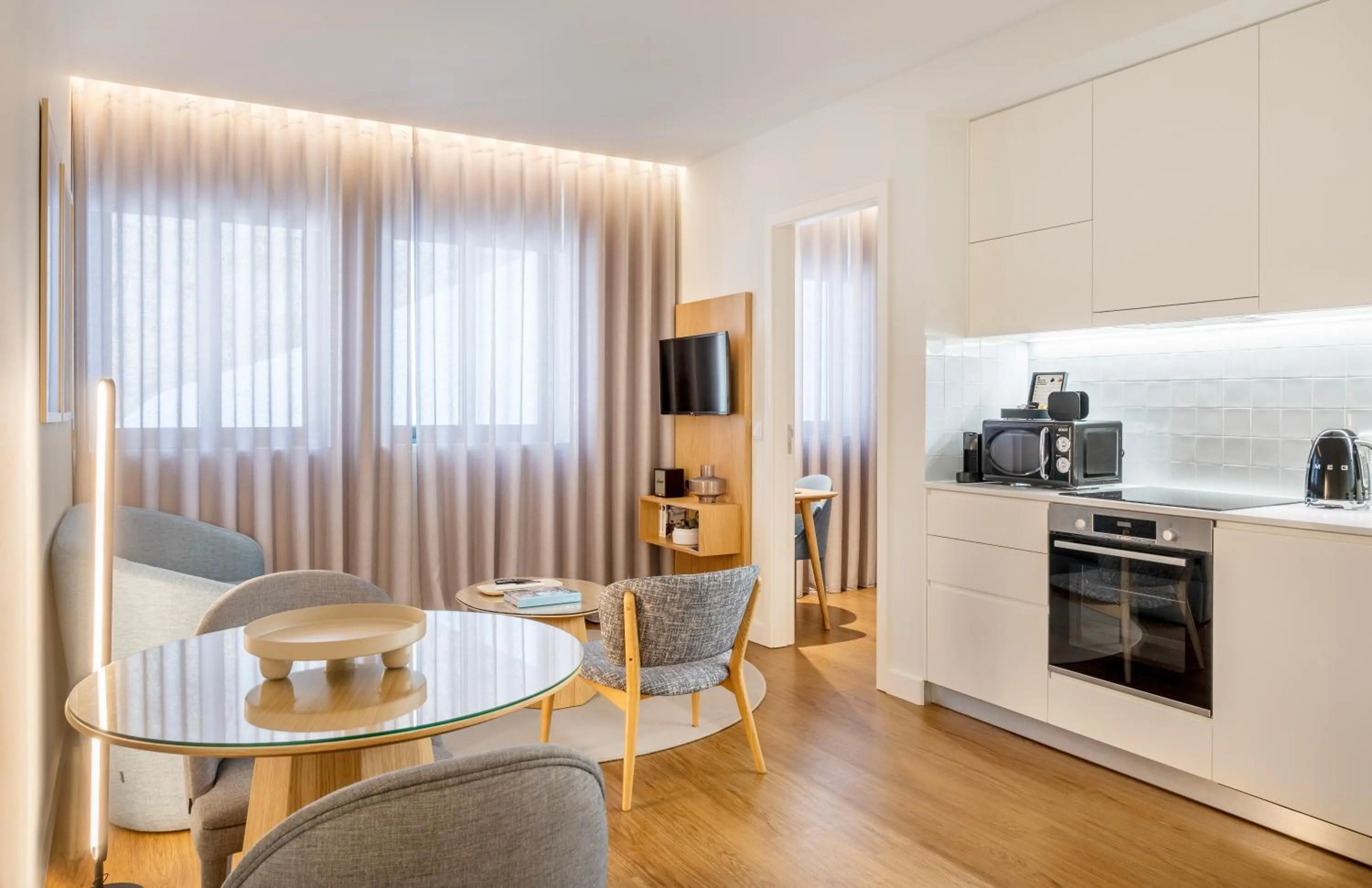 Catarina Serviced Apartments by HostWise