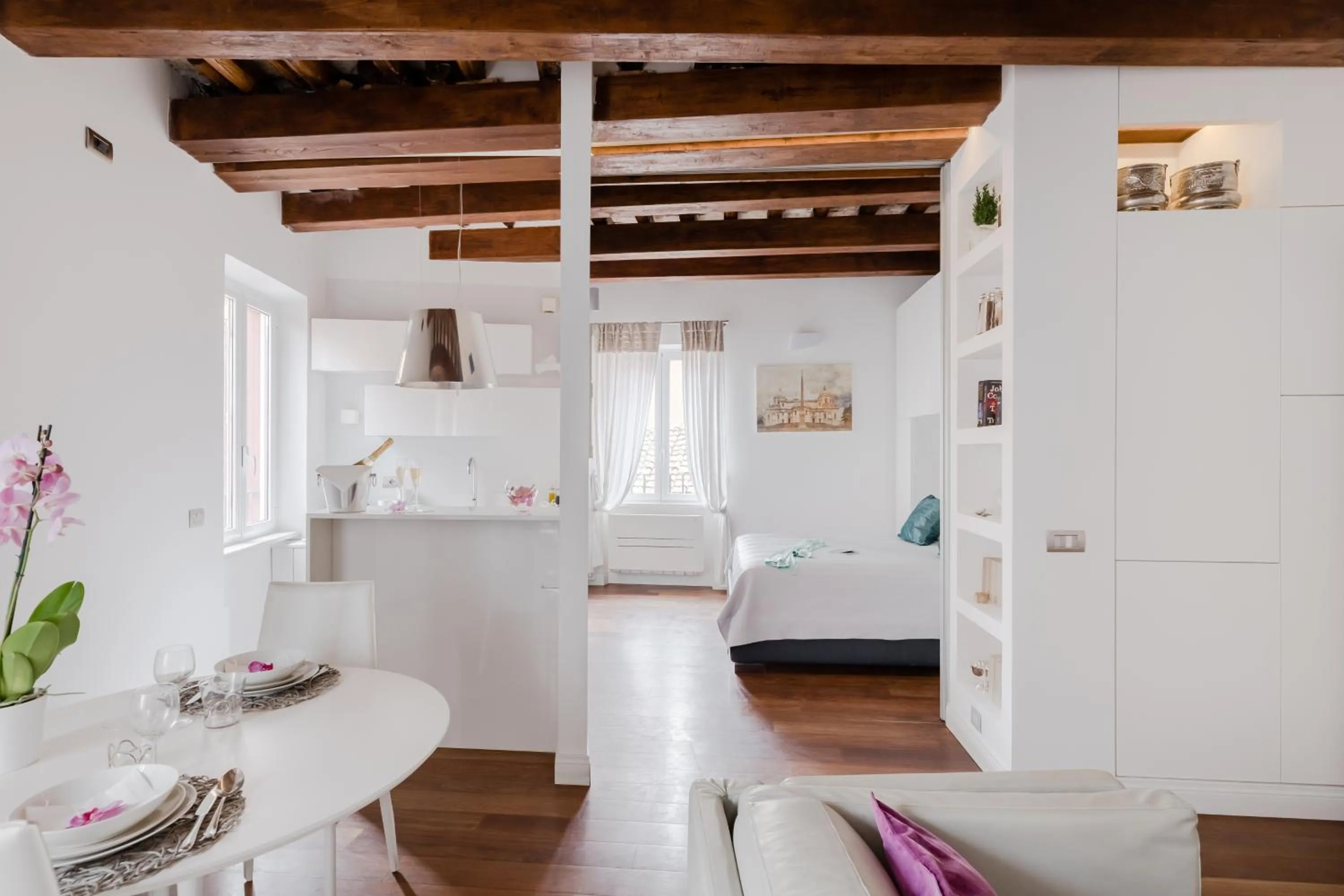 Photo of the whole room in Nostromondo Ciancaleoni Palace