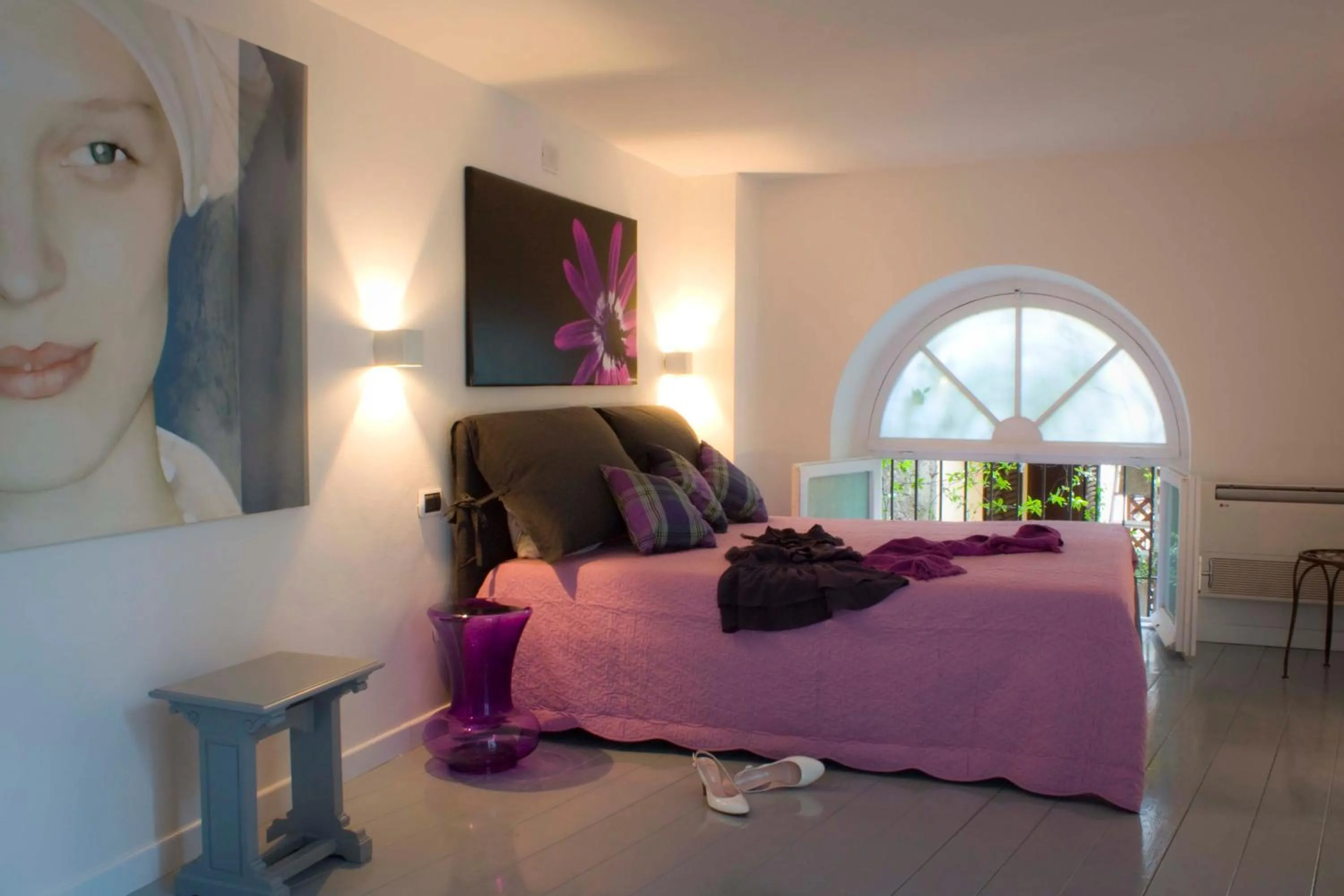 Bedroom, Bed in Nostromondo Ciancaleoni Palace