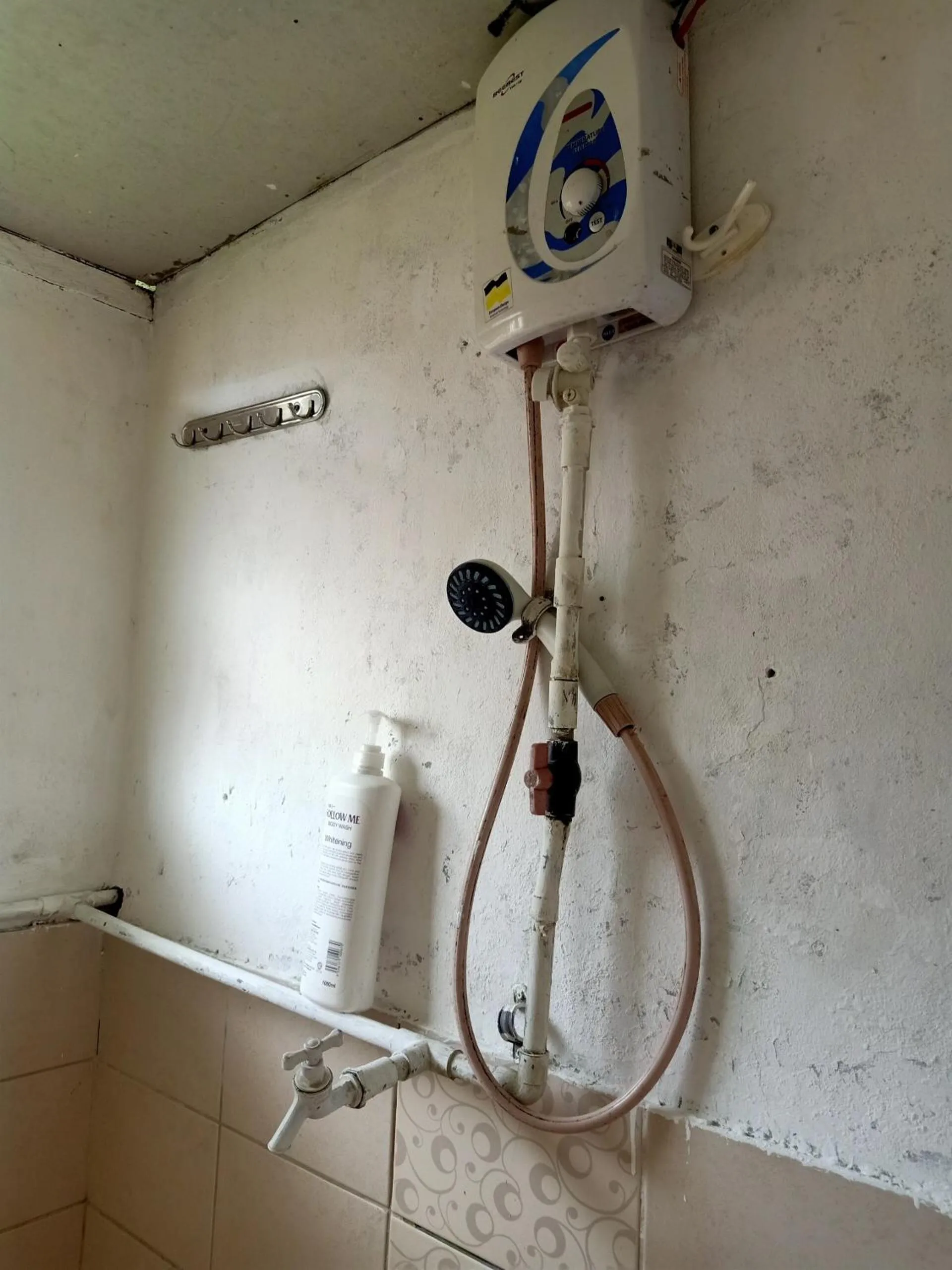 Bathroom in Hotel O Mountain Resthouse