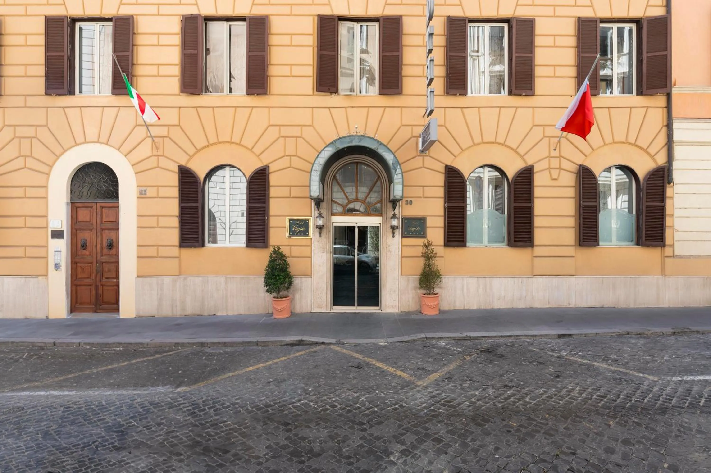 Facade/entrance in Hotel Virgilio