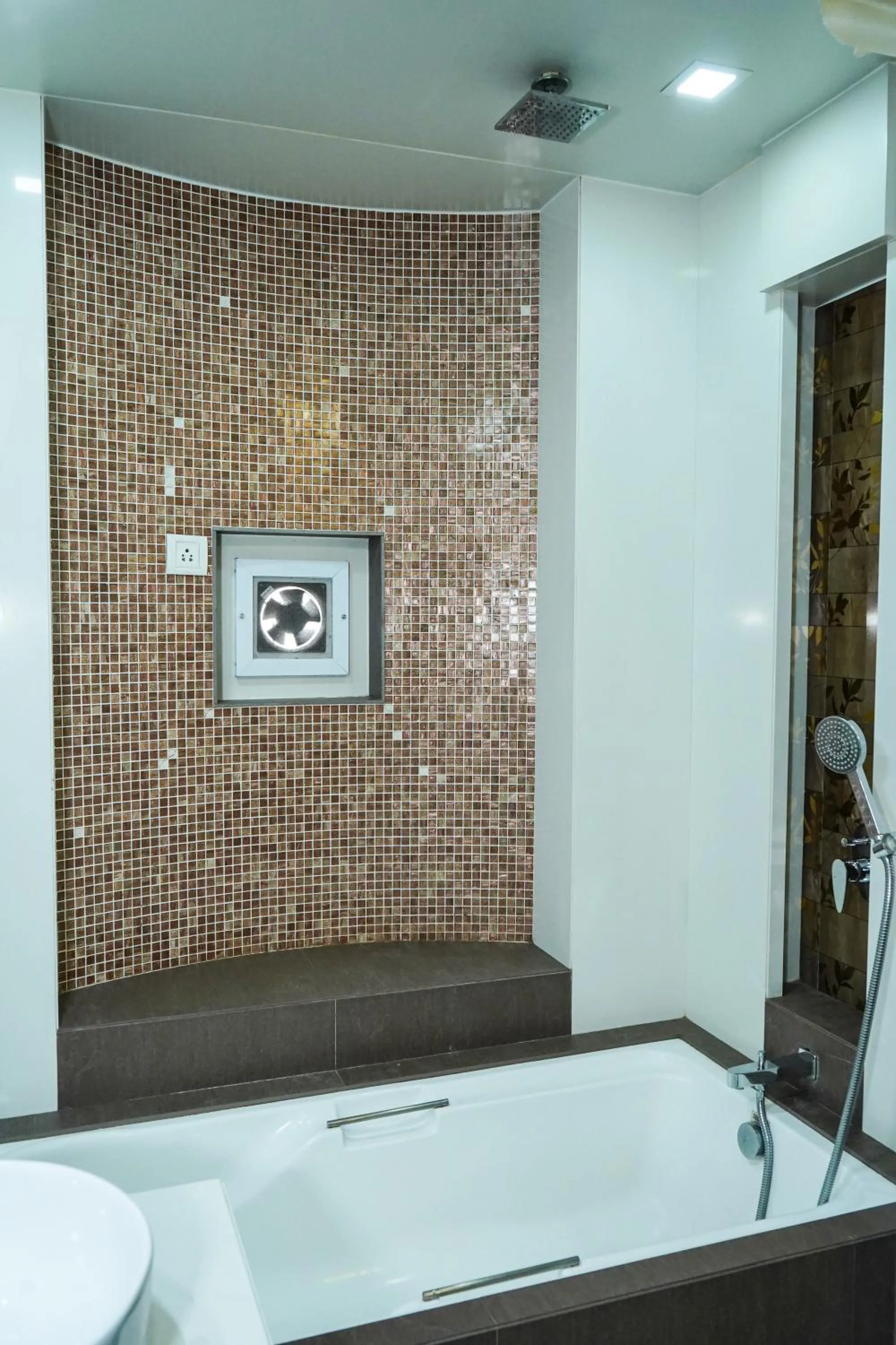 Bathroom in Hotel Spices Navi Mumbai