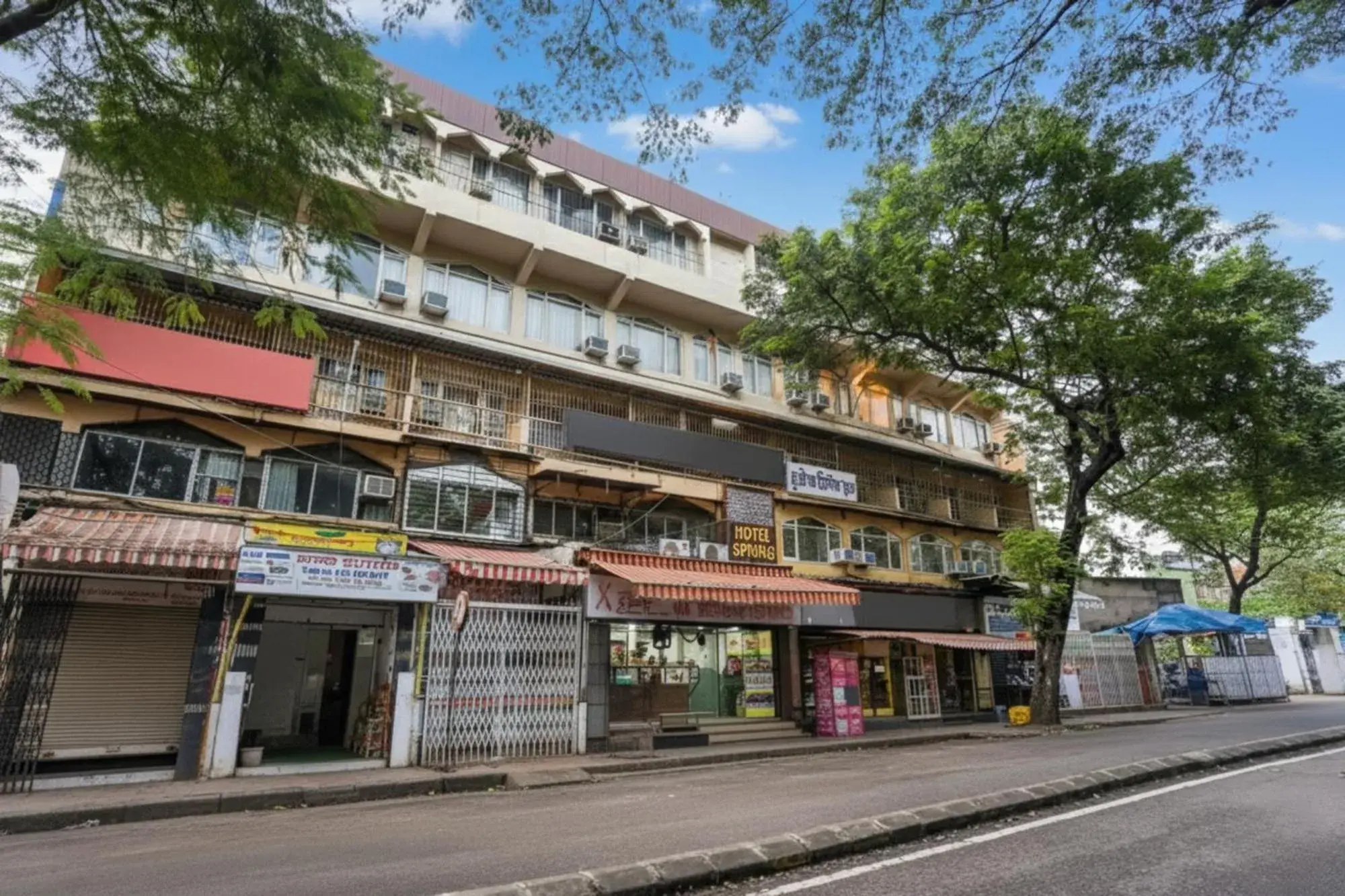 Property building in FabHotel Spring inn - Nr Borivali Station Property building in FabHotel Spring inn - Nr Borivali Station