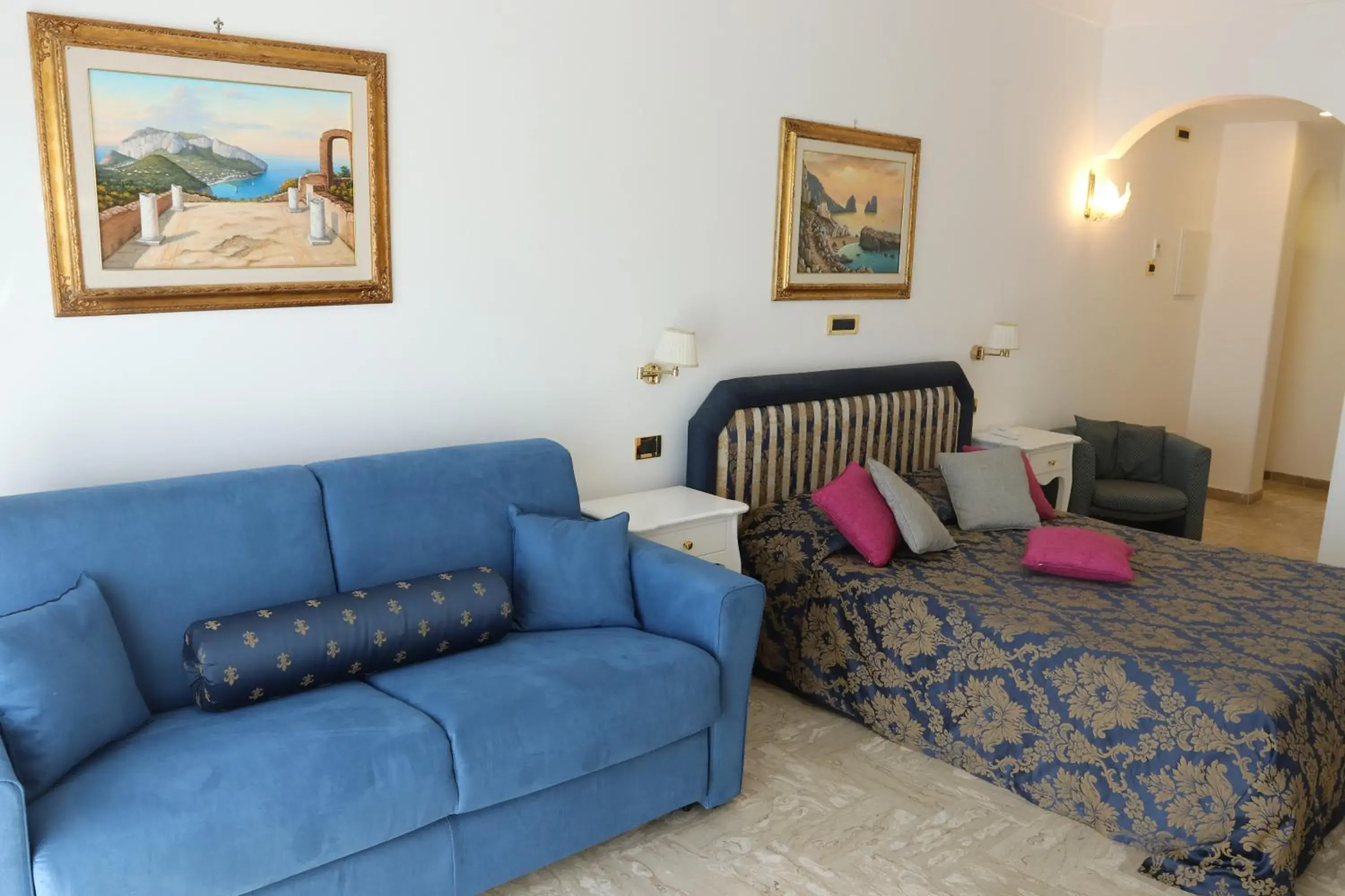 Photo of the whole room in Bougainville Luxury Boutique Hotel Photo of the whole room in Bougainville Luxury Boutique Hotel